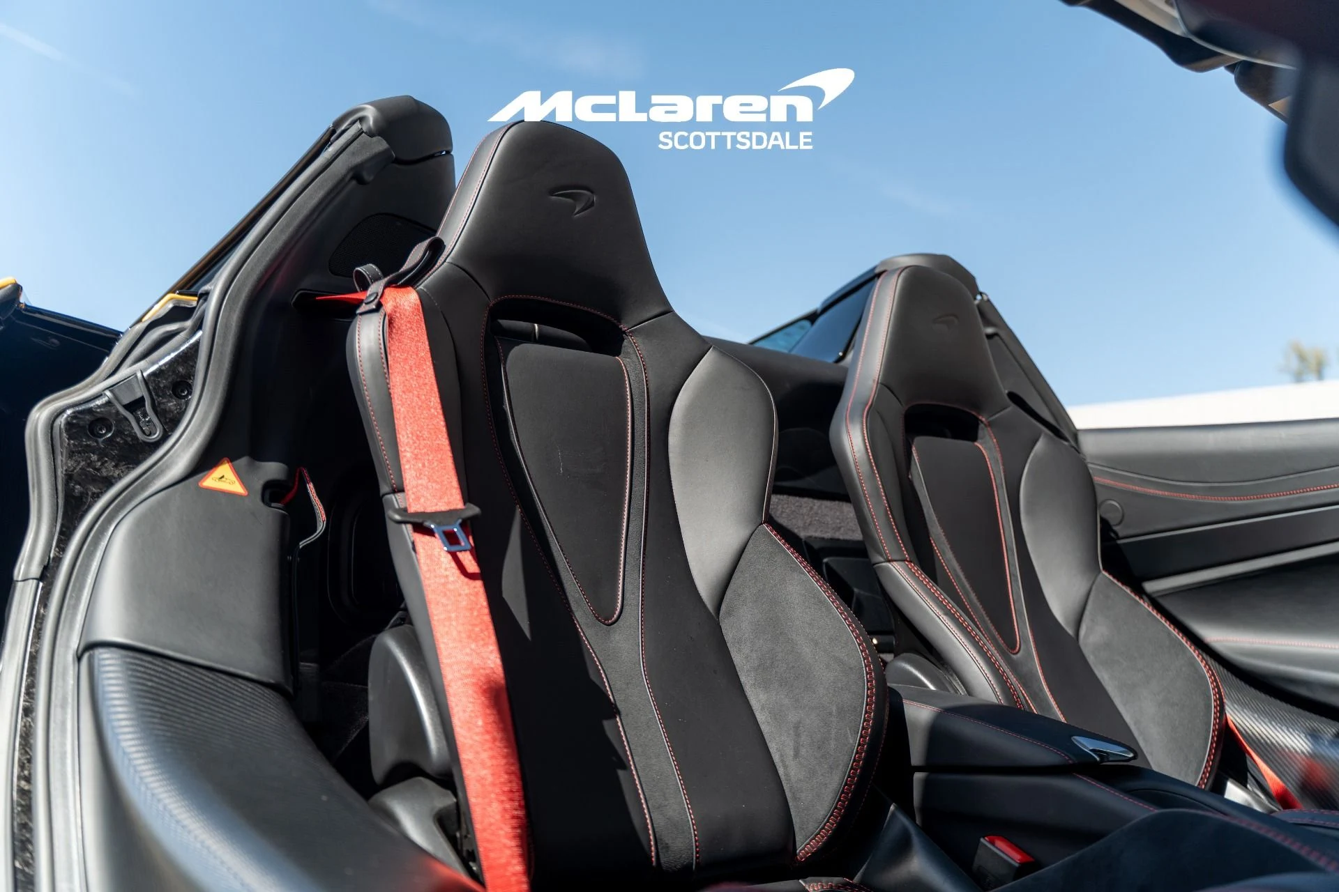 mph011_3328397096_Used_2024_MCLAREN_750_S_1777648501_62eade137b