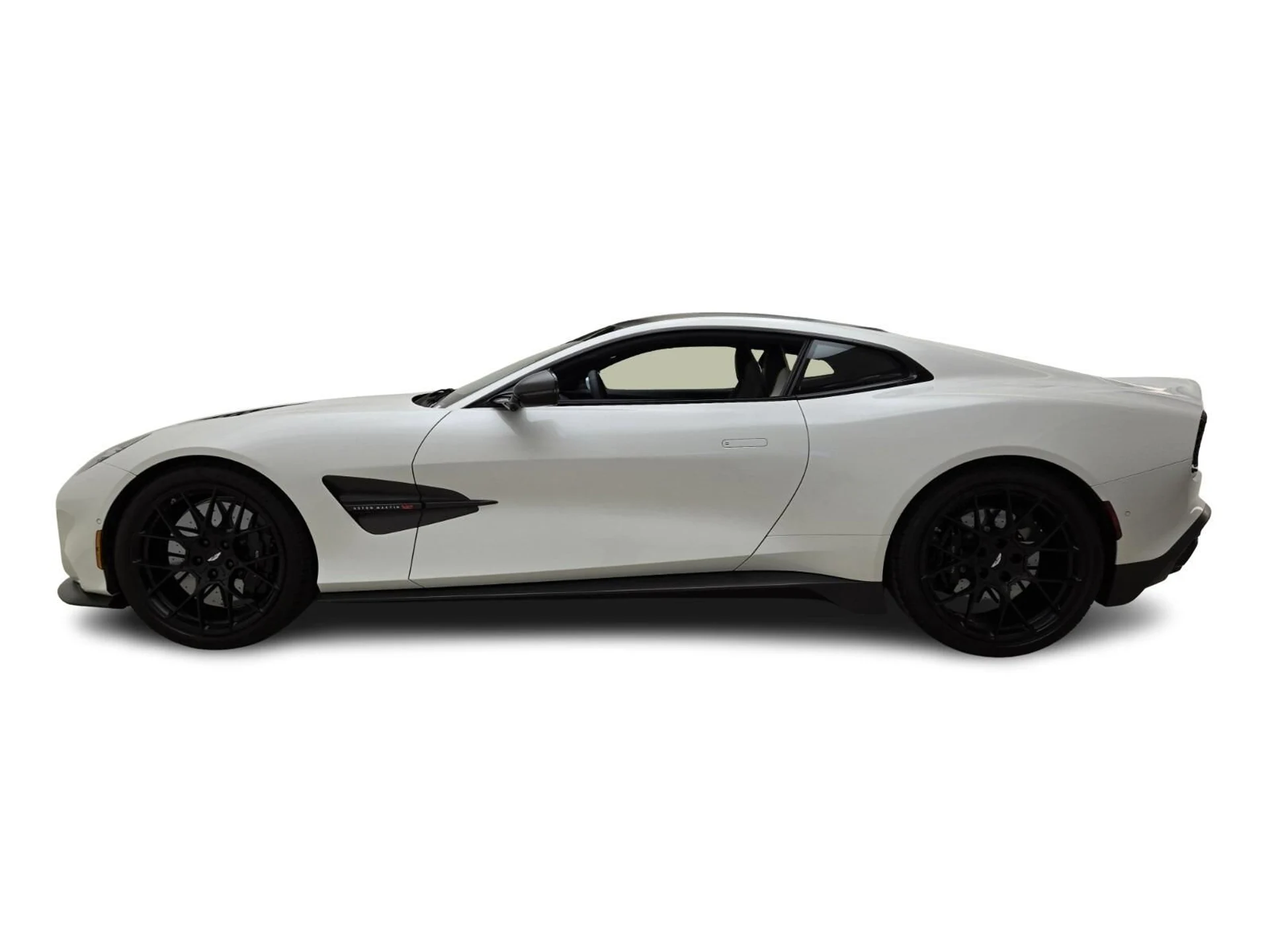 mph011_3328837487_New_2025_Aston_Martin_Vanquish_V12_1742812614_38afd053bd