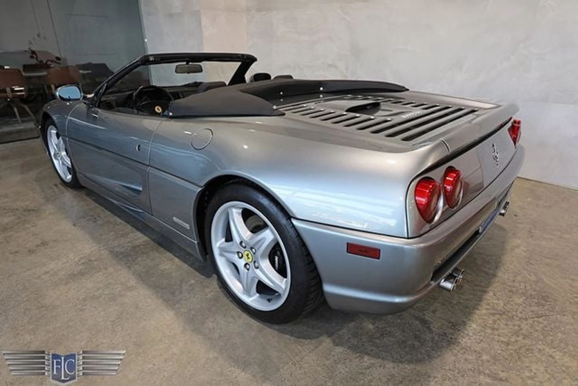 mph011_3332706252_used_1997_ferrari_f355_spider_9689_23055036_16_640_e75f568b71