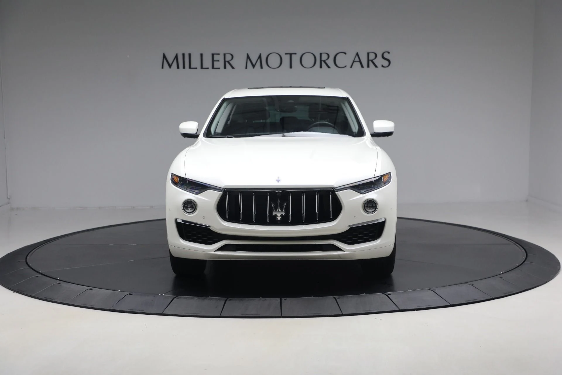 mph011_3337699407_Used_2022_Maserati_Levante_GT_1764079990_e1905ec7d6
