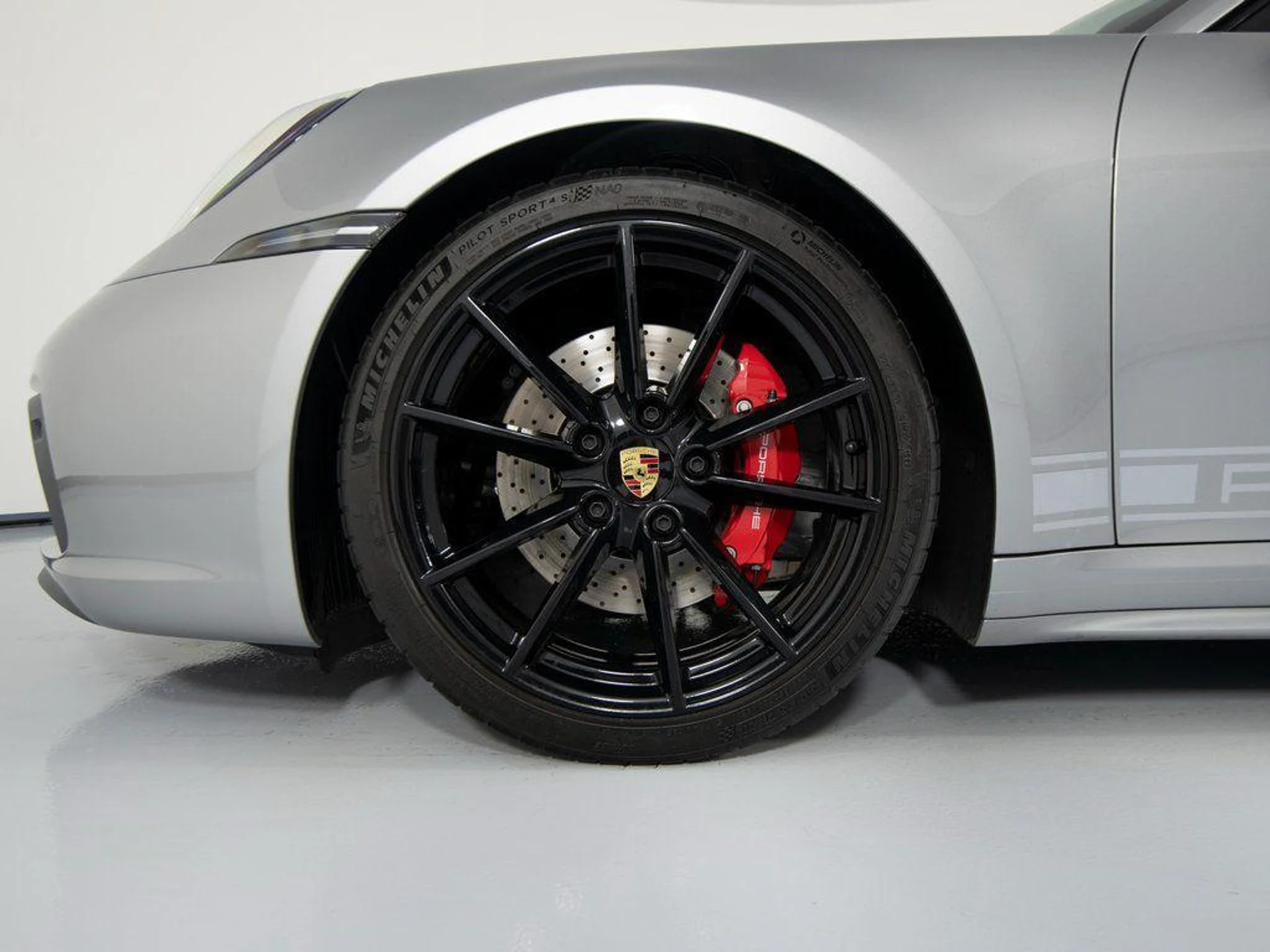 mph011_3340247709_l_A2it_JYY_597s_K_Kires_D_Xw_A_Ua_Qbw_3dee4ac41b