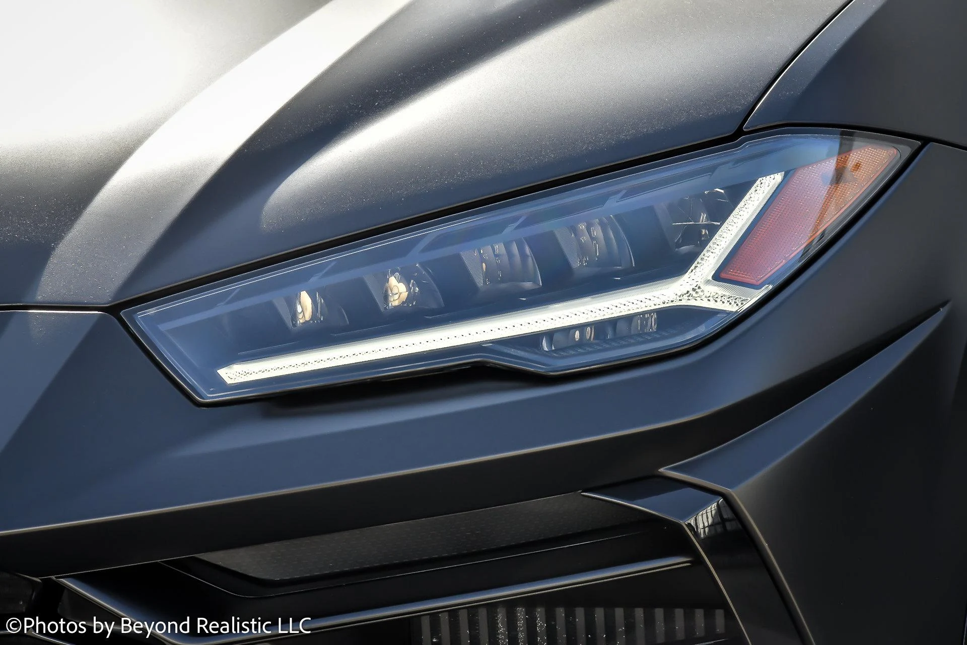 mph011_3350401207_Used_2021_Lamborghini_Urus_1742371540_ee249dd15e