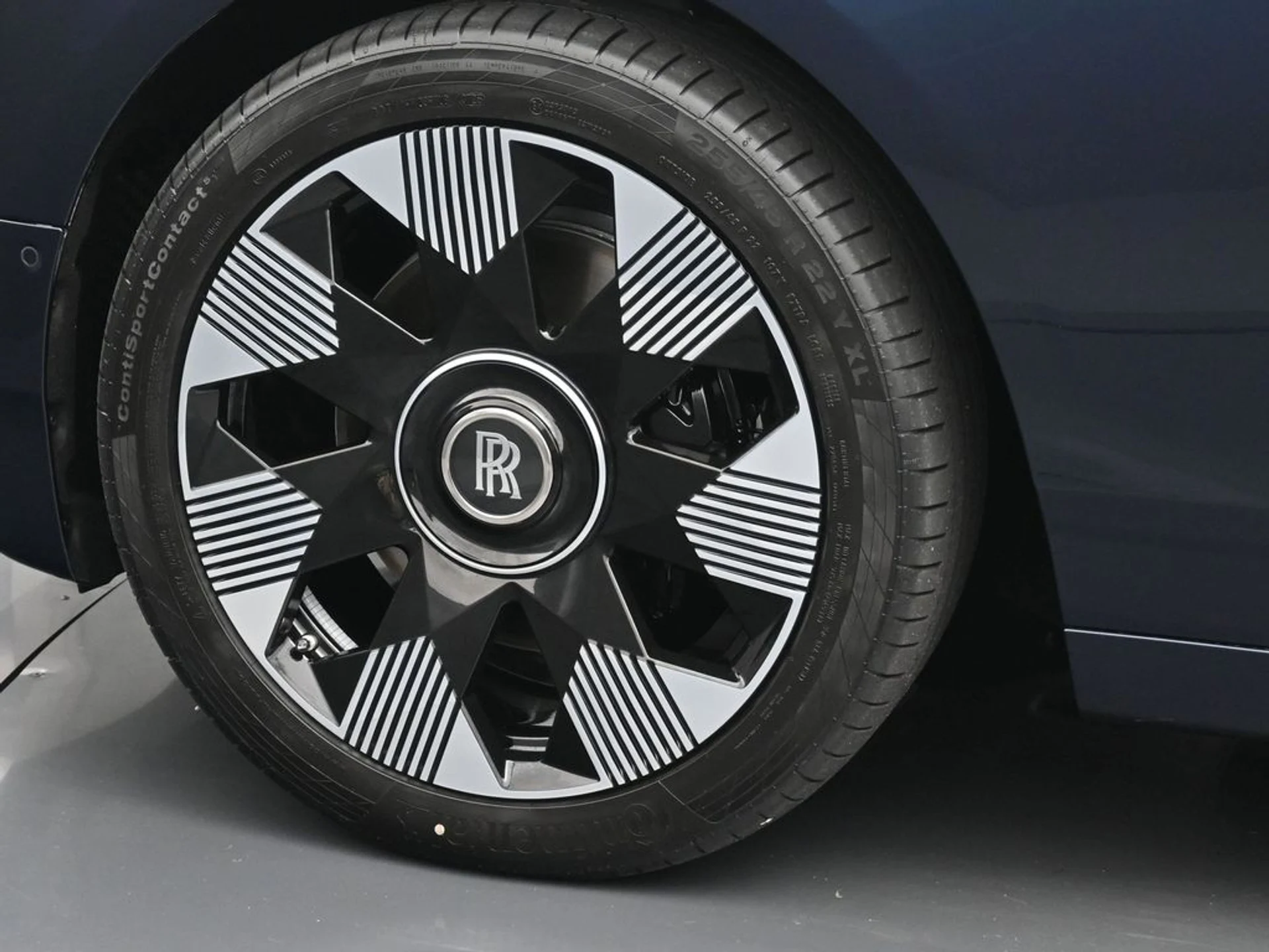 mph011_3352855457_4d99c4c8ba766fc34496fcf85c118618x_7073e0fd88