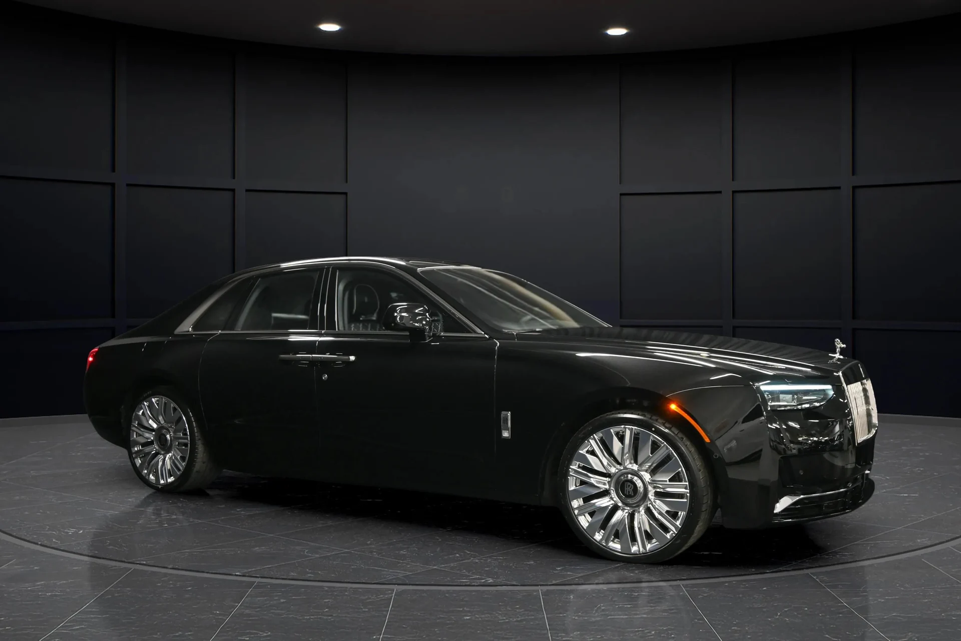 mph011_3352956722_541cba67_5760_4722_b8ac_0ba939867e3c_202520_Rolls_Royce20_Ghost20282501629_12_b75691a4f6