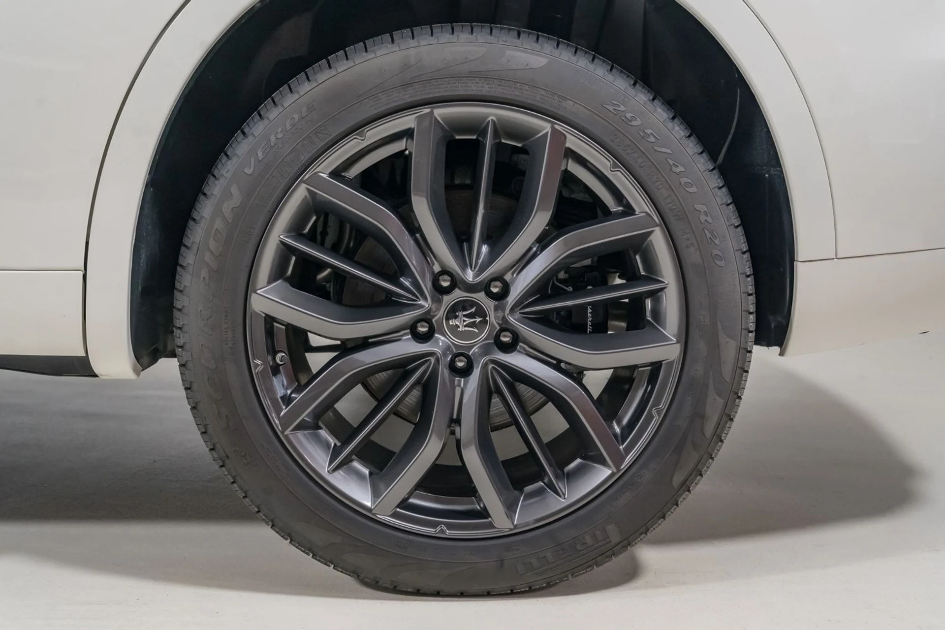 mph011_3353703332_e26d7c6af98745f48ad71c4adb24d593_debc663db8