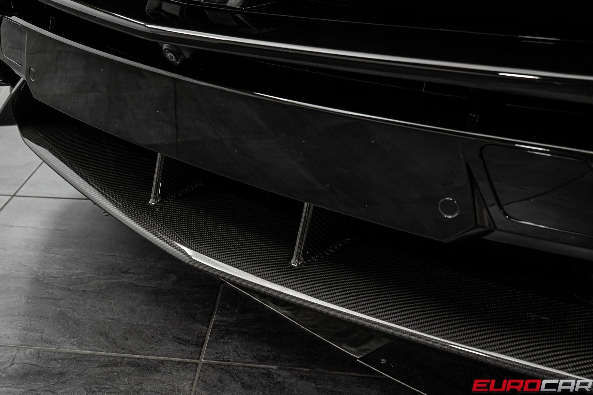 mph011_3355496392_image_12_26bf4b9176