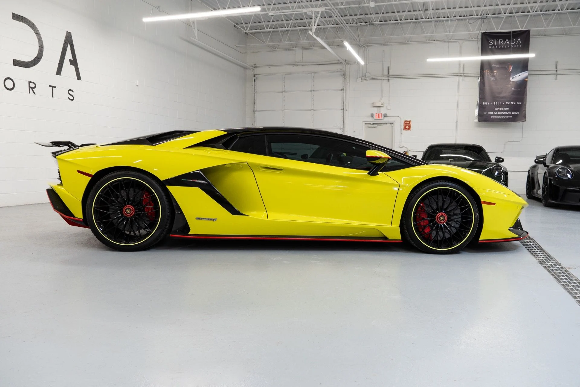mph011_3356164352_Used_2018_Lamborghini_Aventador_LP_740_4_S_1768935856_80b5dbcfb7