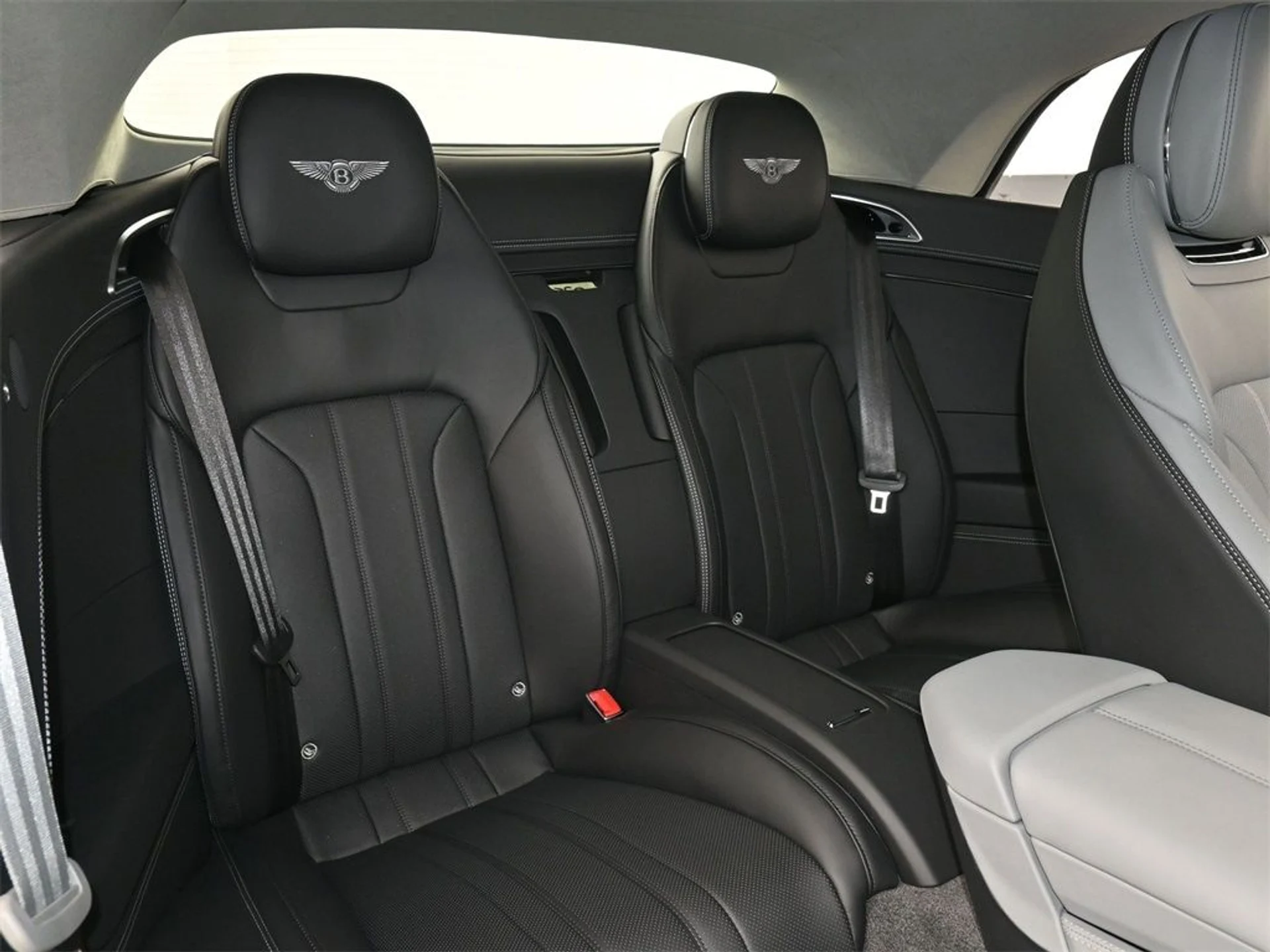 mph011_3368822282_ebeb75ed9c4a9eb2fa73b5aa9be24e72x_130dcec8d9