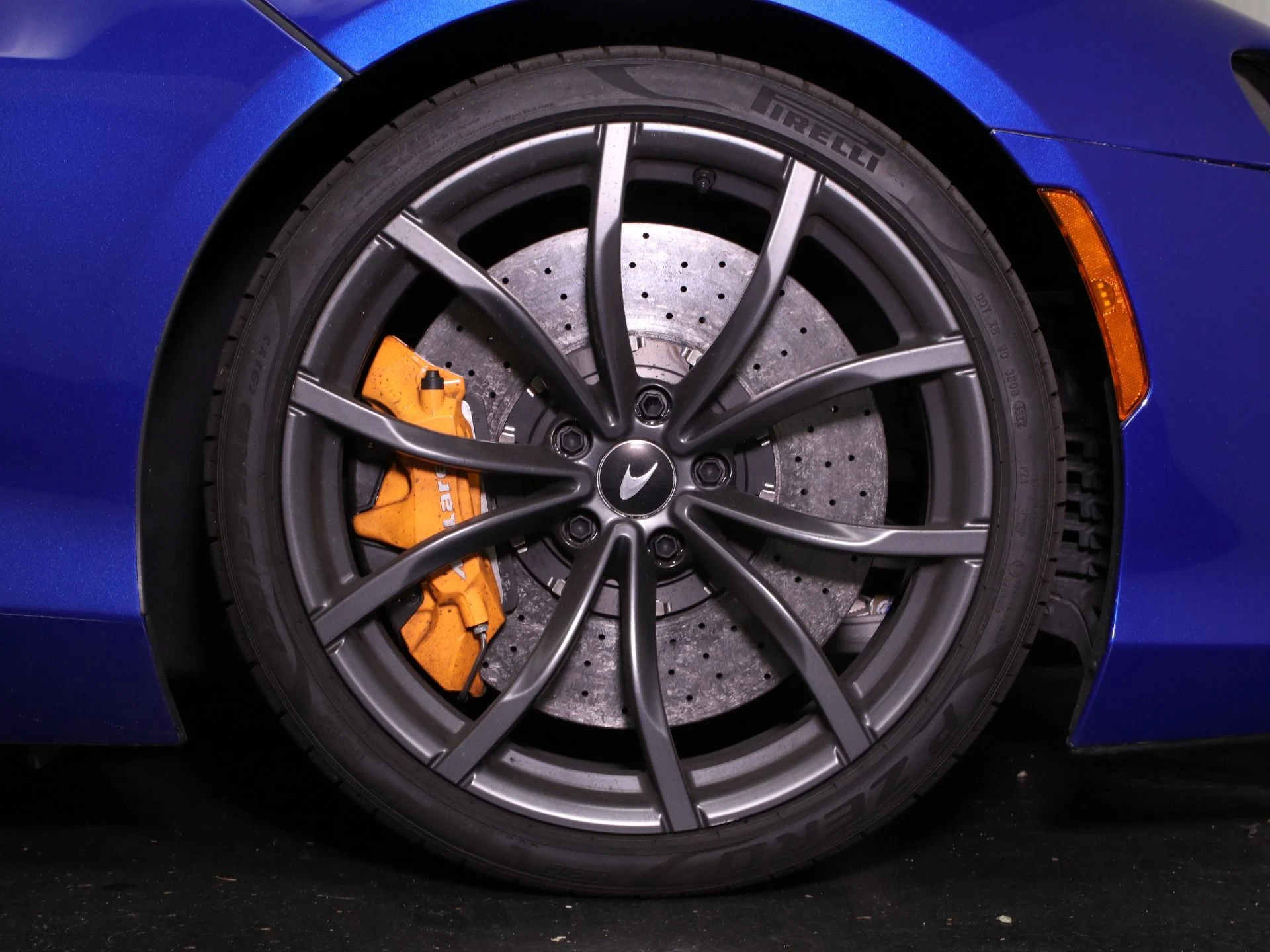 mph011_3371274445_Used_2023_Mc_Laren_Artura_Performance_1751935312_4c8aec7114