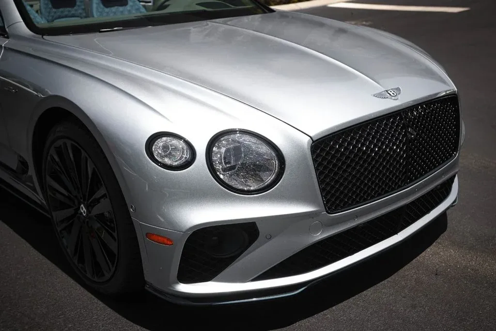 mph011_3371634345_220814e2b7d11573a7ce0d905f6ddd9d_0252ee7811