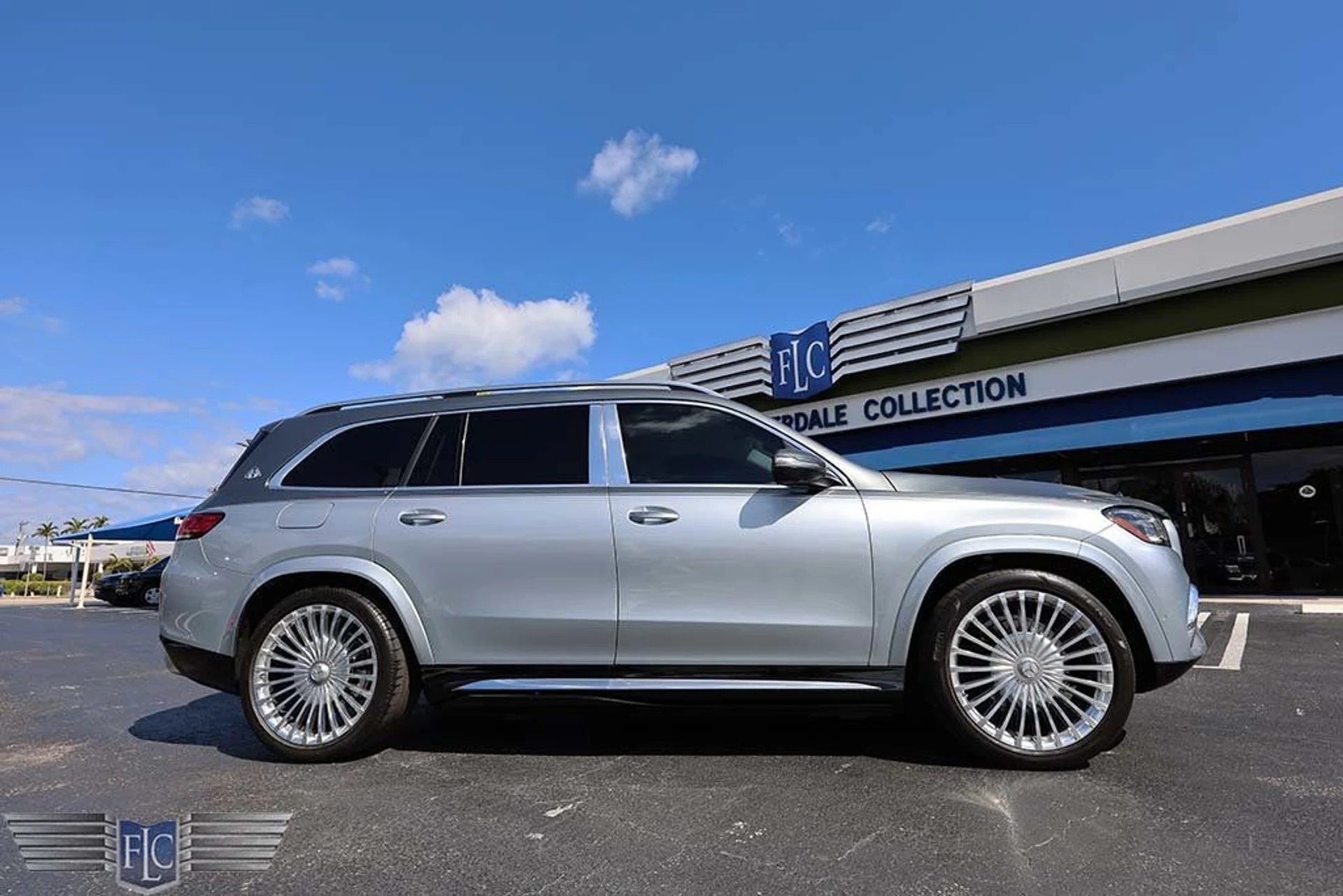 mph011_3376925053_used_2023_mercedes_benz_gls_maybachgls6004maticsuv_6305_22983773_12_1024_f81696bed8