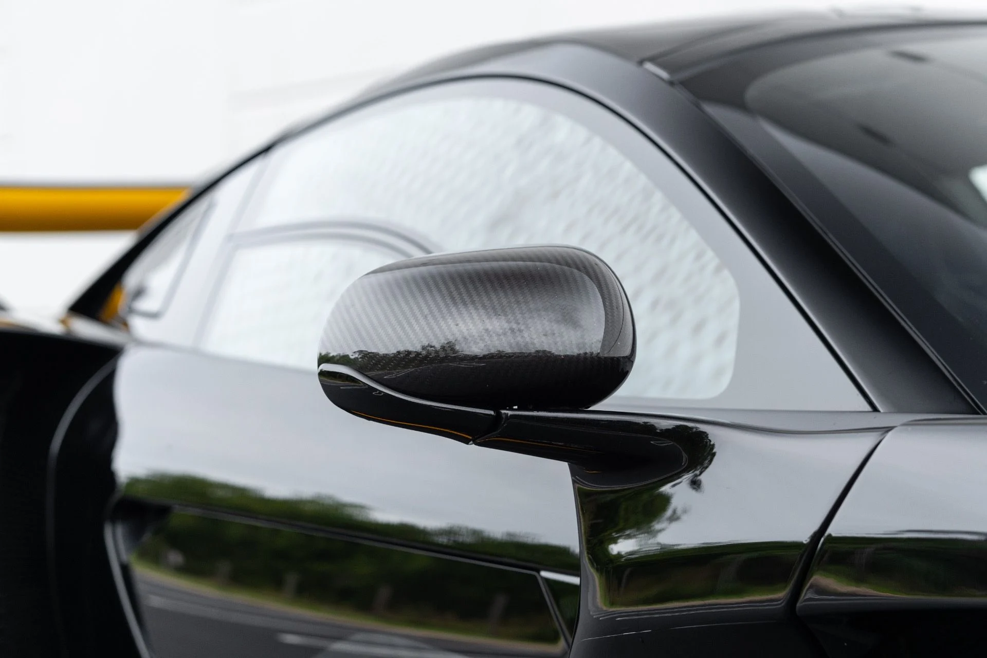 mph011_3378813177_Used_2019_Mc_Laren_Senna_1775186462_5c185a67f0