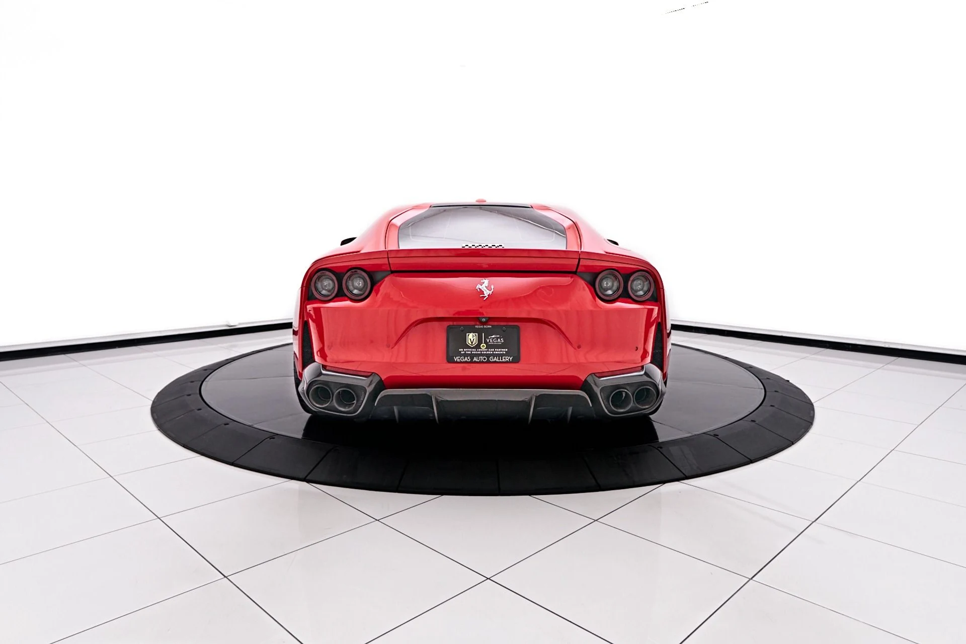 mph011_3380605107_Used_2018_Ferrari_812_Superfast_Base_1746047538_c1be542784