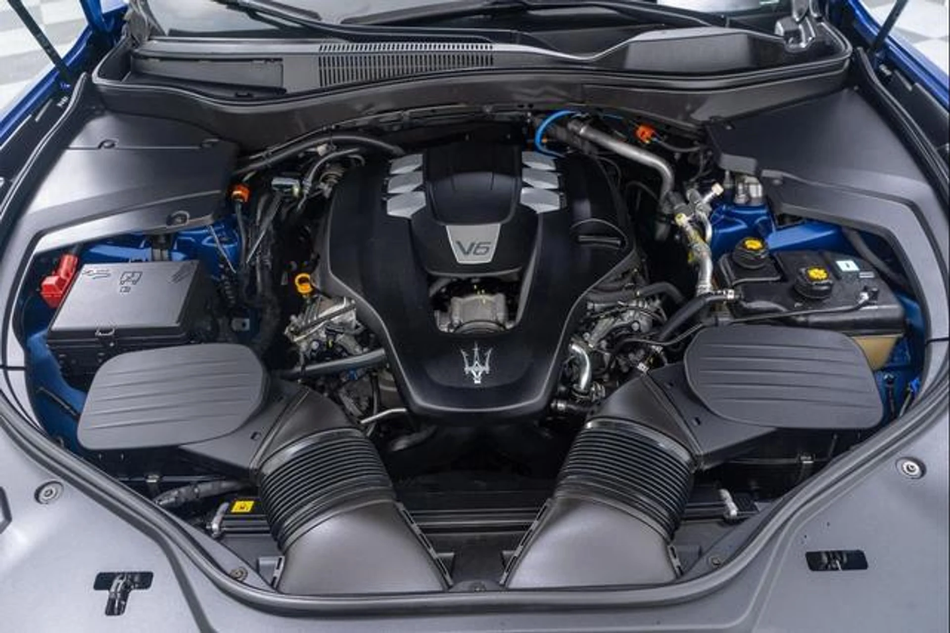 mph011_3381462492_V_k_Dk_XHHS_Fqw0r_Cxxra_Ijggta_GM_79795ab54e