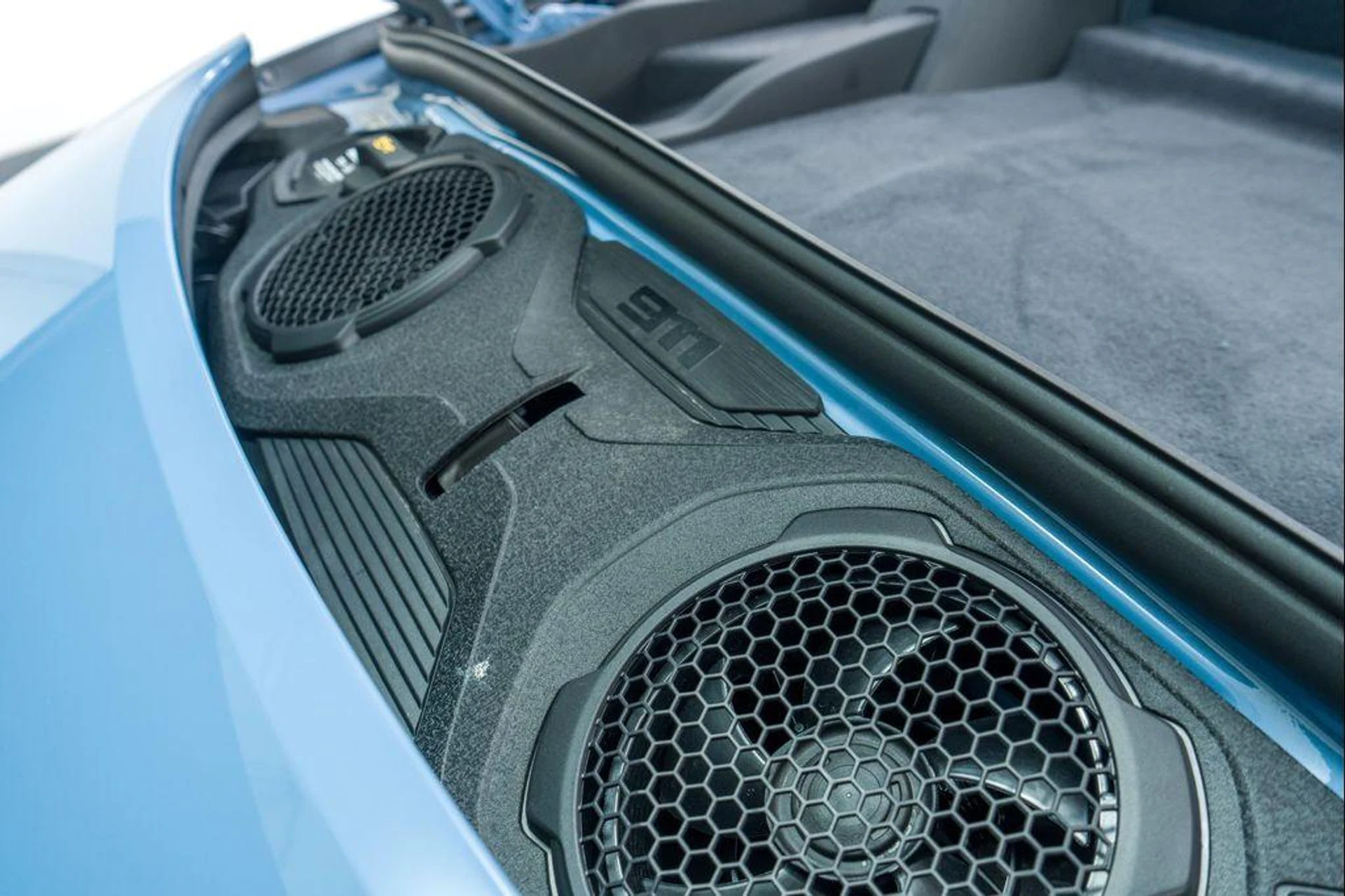 mph011_3388096371_g_Y_Ry_X1_Q1g_L3_Pbn99is_XQLZV_41k_e48d448948