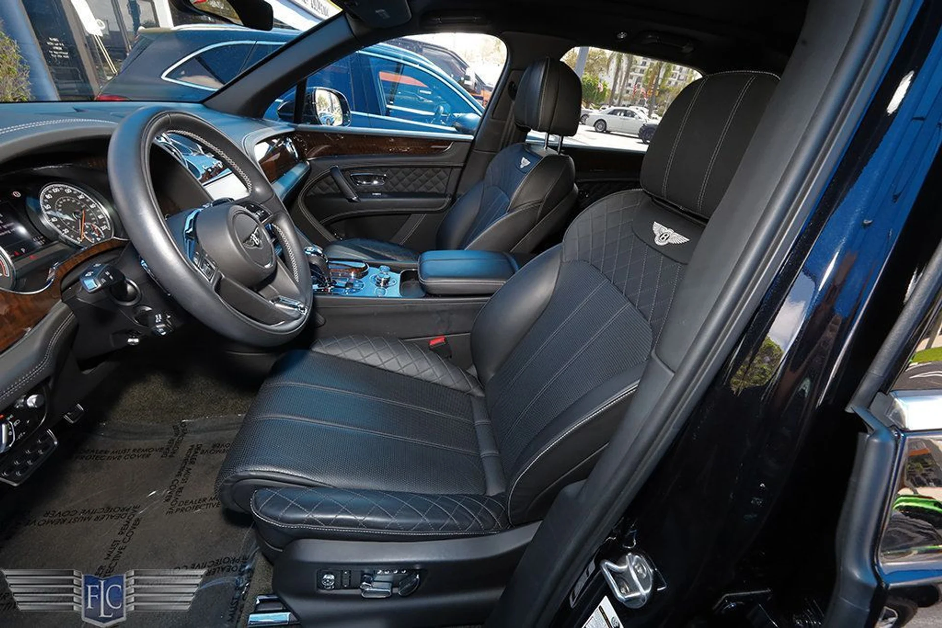 mph011_3388588390_used_2017_bentley_bentayga_w12awd_6305_22995448_12_1024_98892412d3