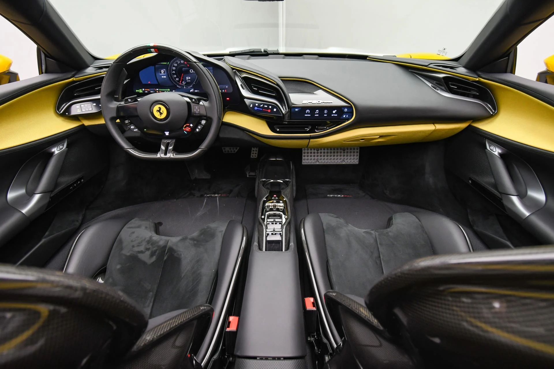 mph011_3389682483_Used_2022_Ferrari_SF_90_Spider_1755677211_adbb7b2a60