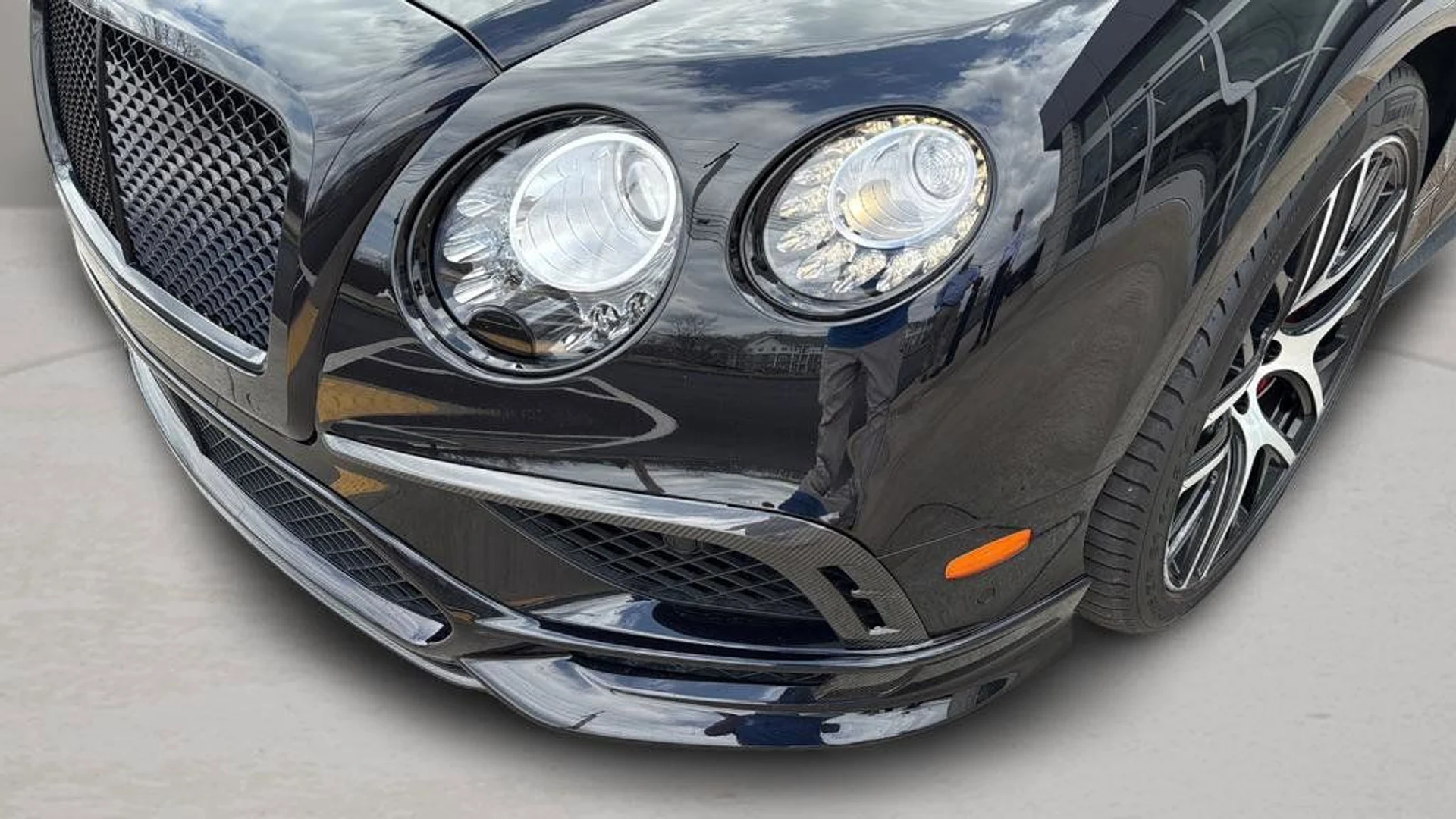 mph011_3391575366_7e40d2a8b7414bcfa4d075ecaef78a17_dfe5ff2c1e