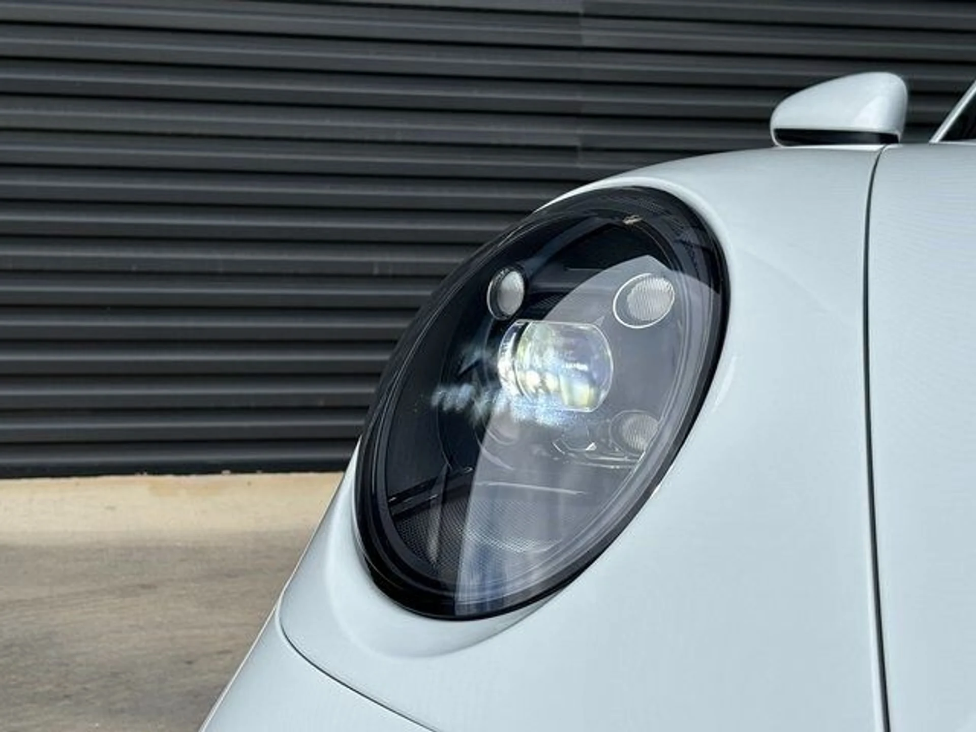 mph011_3392655439_903693c82488704943acf8476c359665x_9513b91941