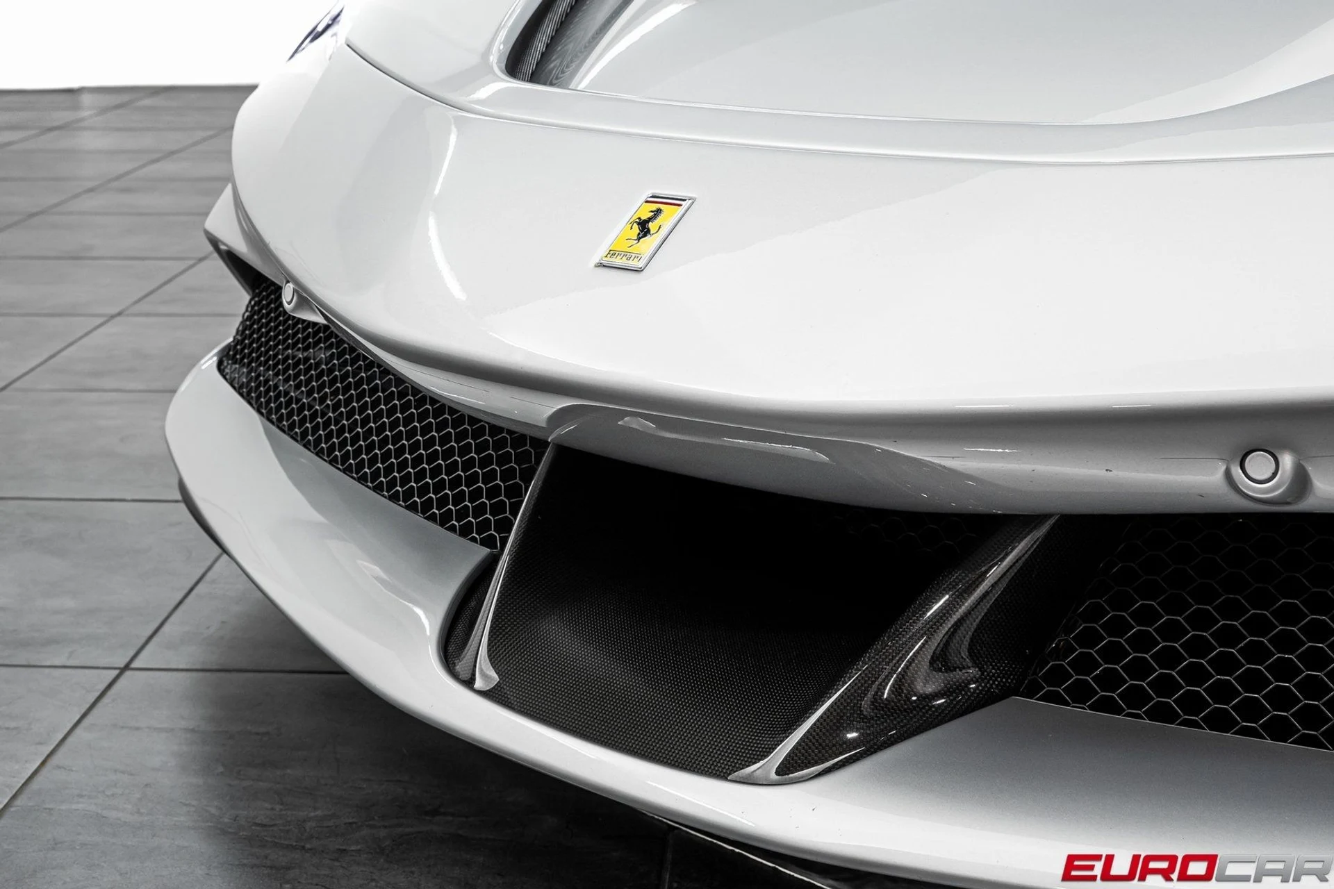 mph011_3393299751_image_12_f7254ac433