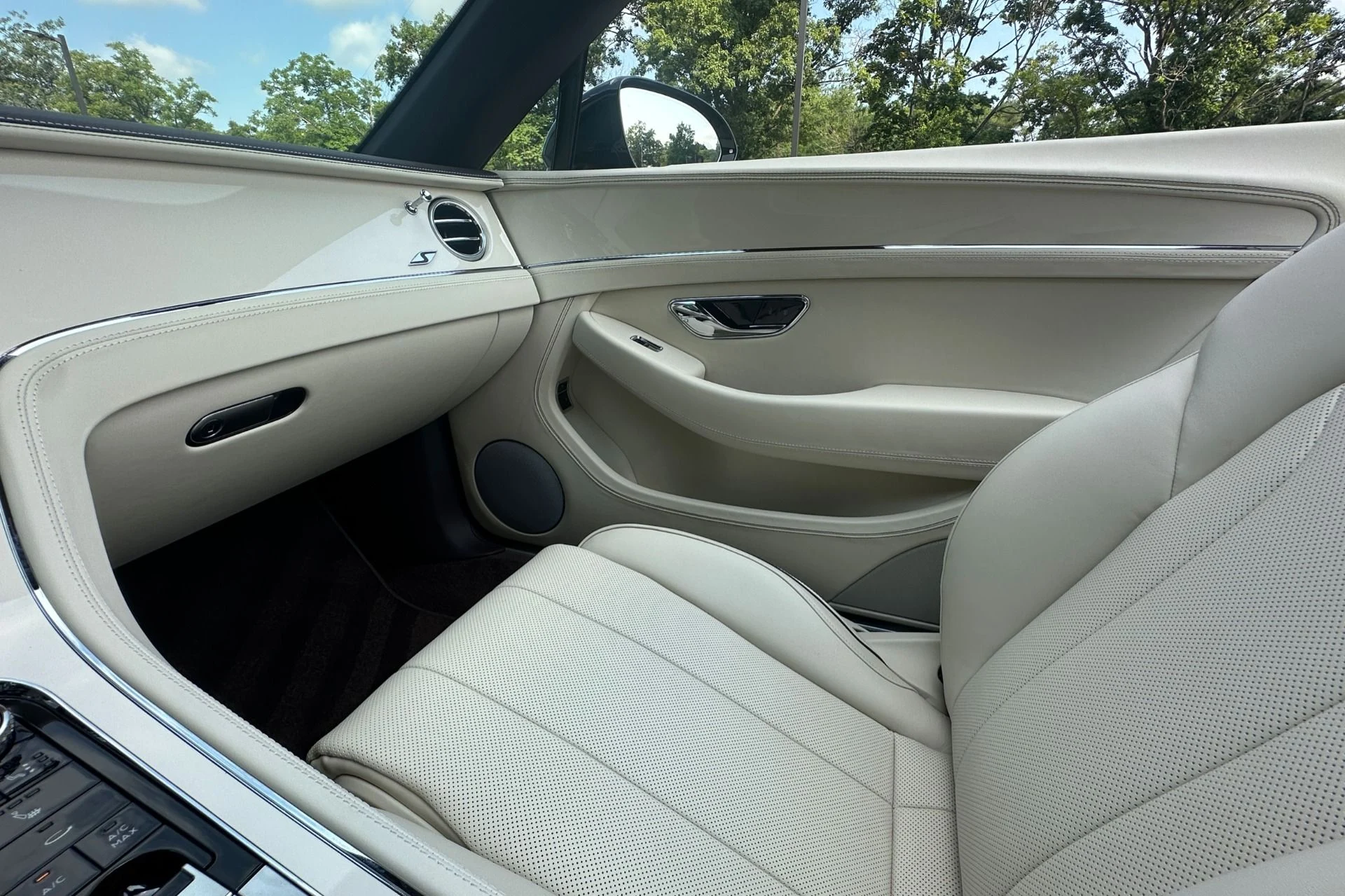 mph011_3405095688_New_2026_Bentley_Continental_GT_S_1784810608_a6255116ee