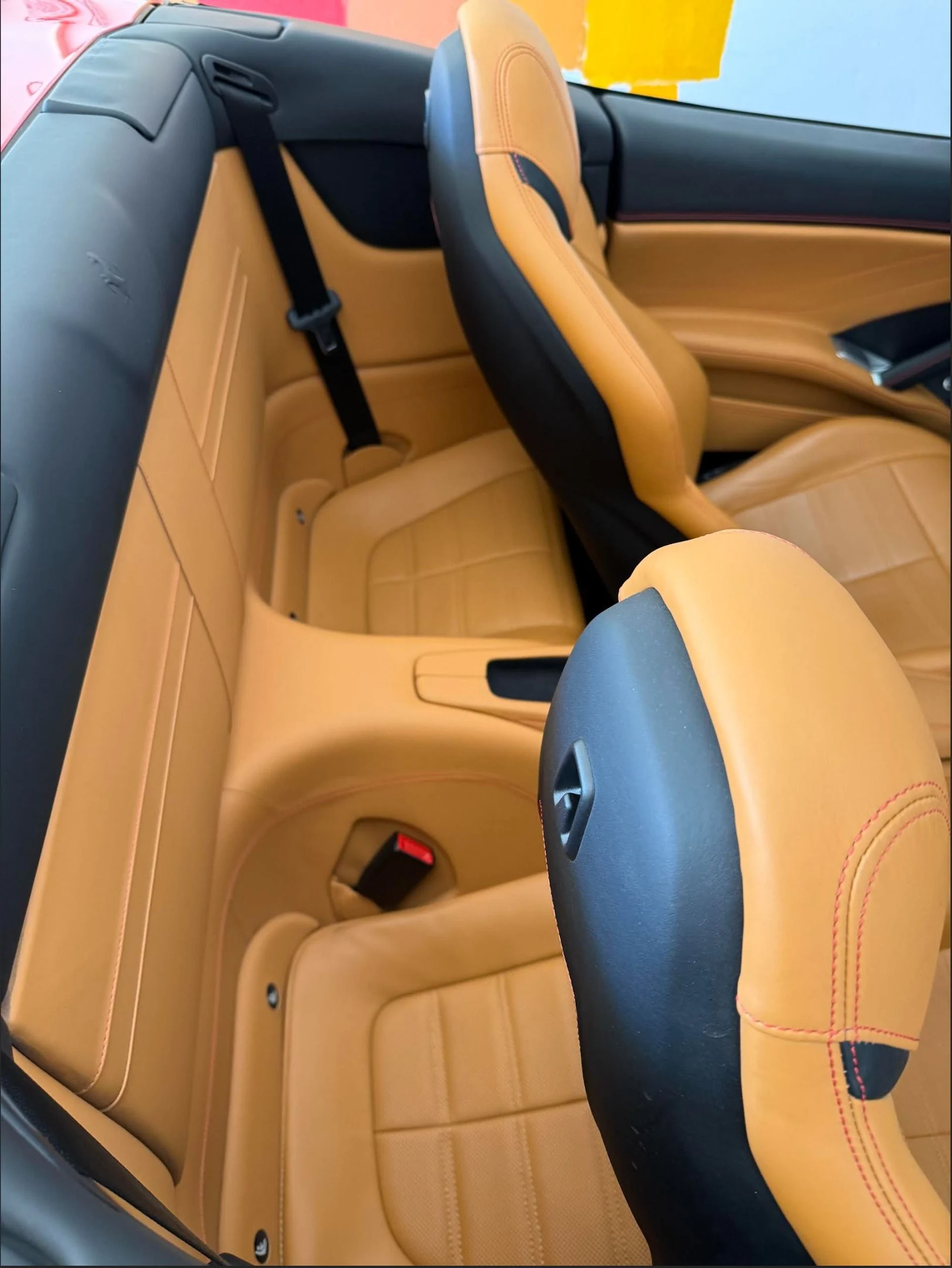 mph011_3411271056_Used_2018_Ferrari_California_T_1745524524_1acc173268