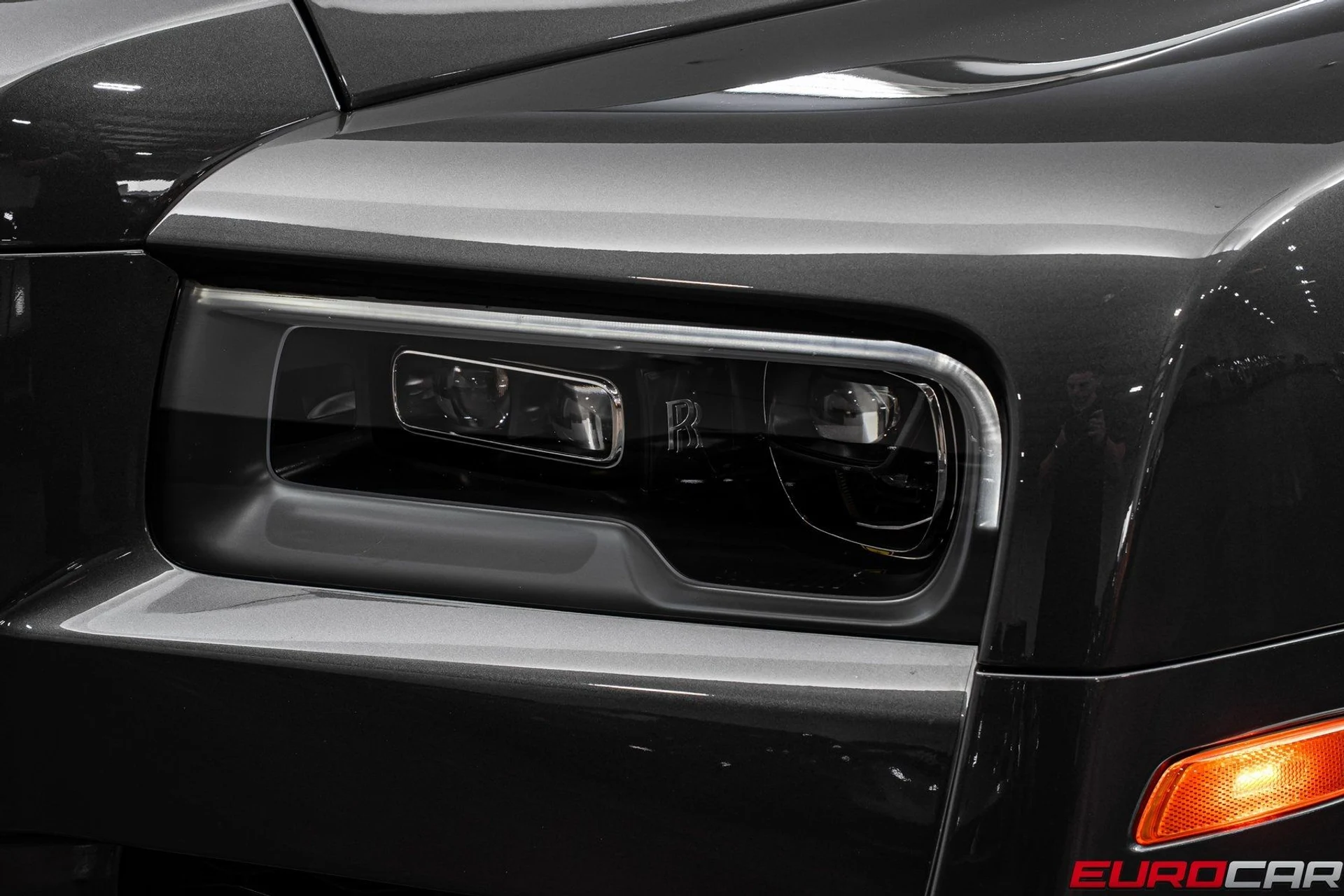 mph011_3418922962_image_12_64537563c8