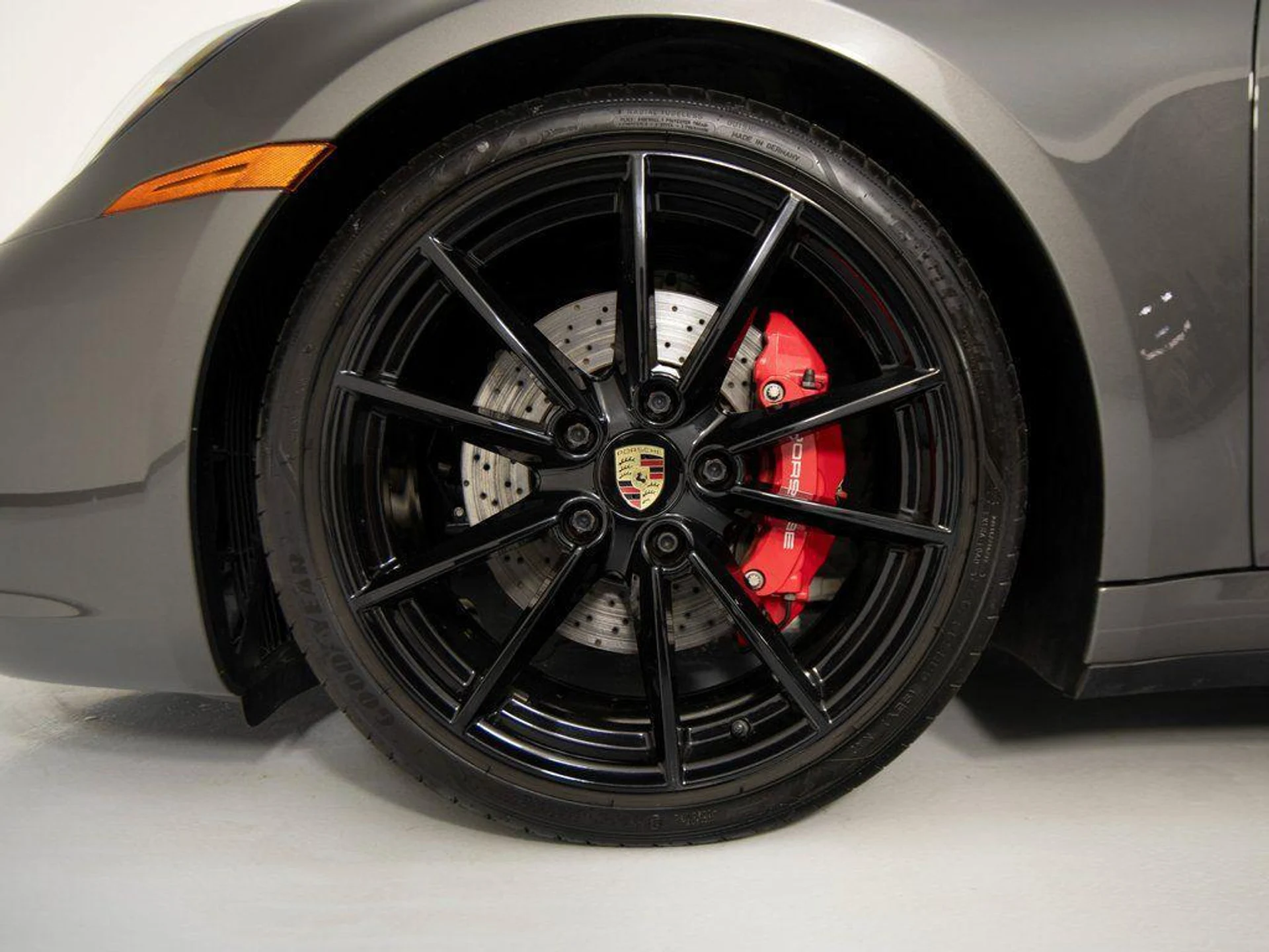 mph011_3424904059_t_Yw_M5y_NU_Yt_Mo2n_Ca_l_Jv0_Z_Uki_Gk_24e860b4a7