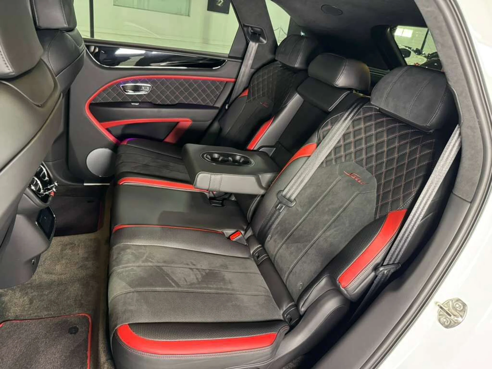 mph011_3427409027_e871f67f9794564438483ff93884f4f5_f95031dc65