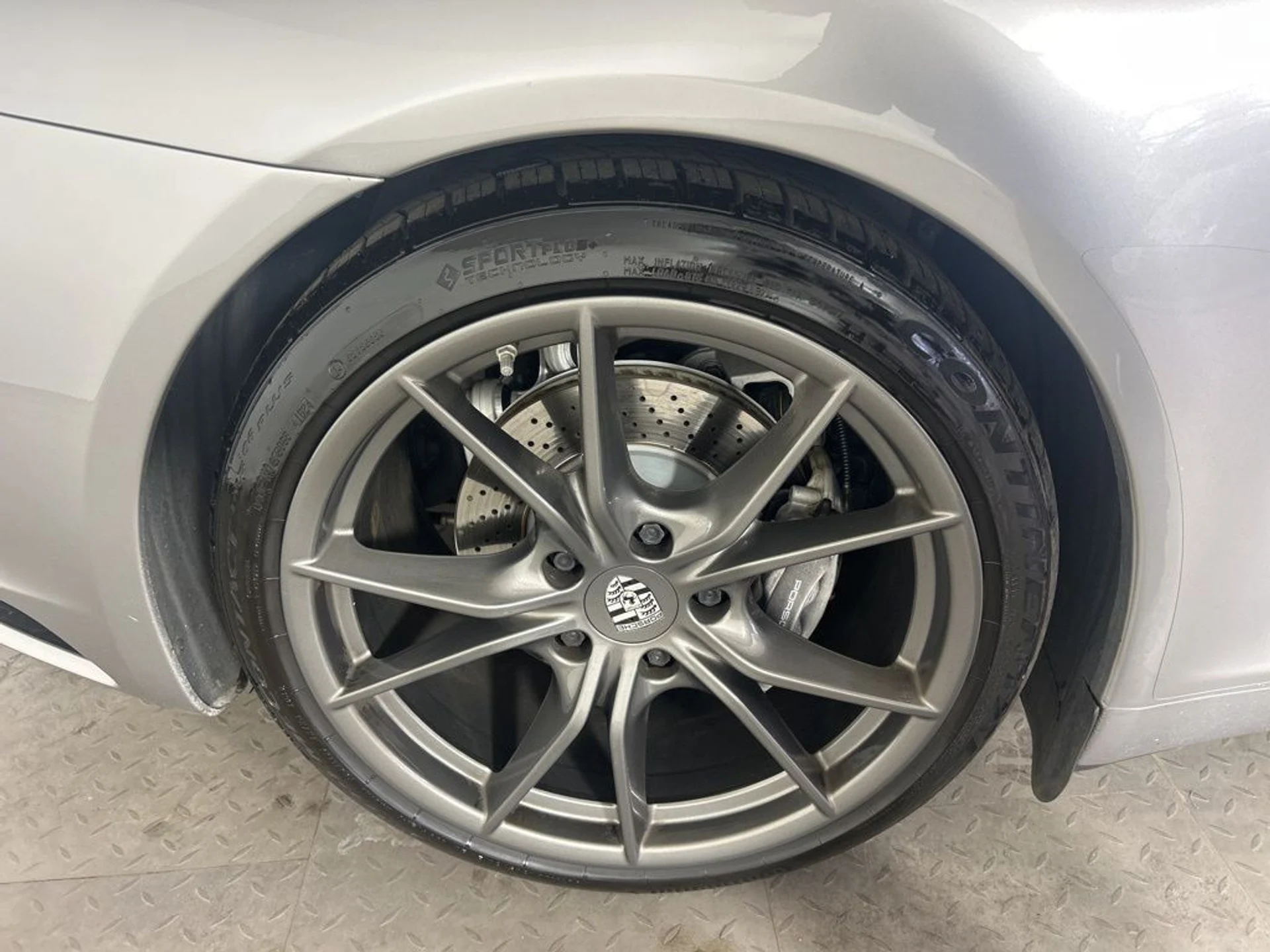 mph011_3432434237_f51a88403dd2f0b60ea03aa1fa2ae2eb_31faa5a9cf