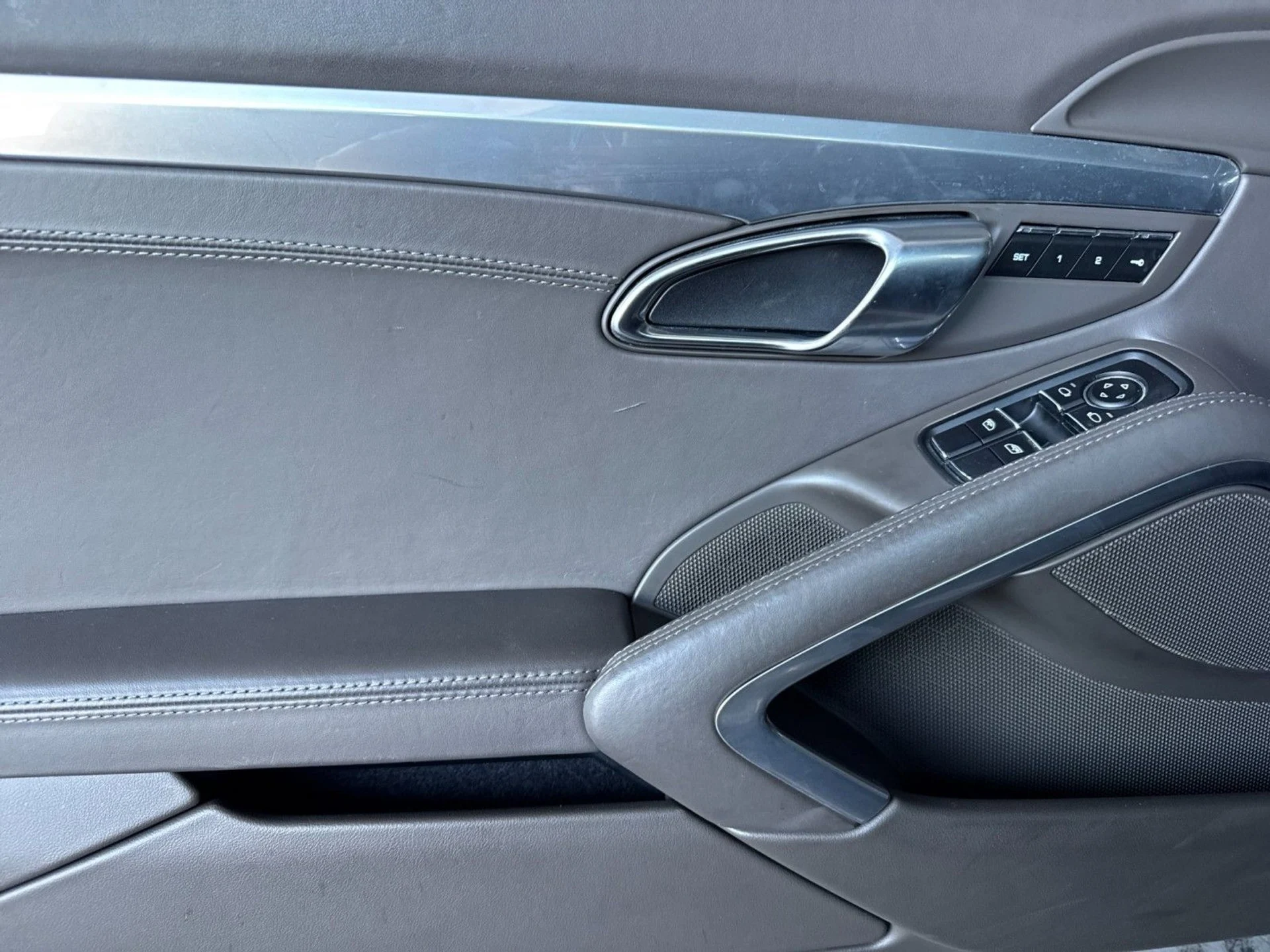 mph011_3439208204_b8d1c0ac738b236f5db01c0261225ebe_cbbcd13c60