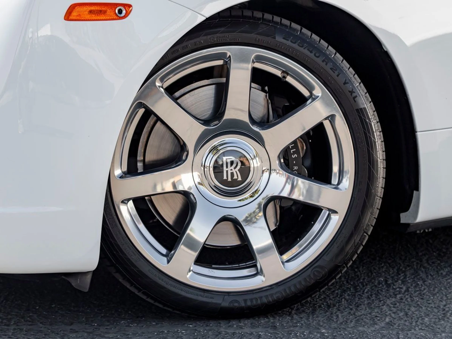 mph011_3443436717_12_b1fc2de63f