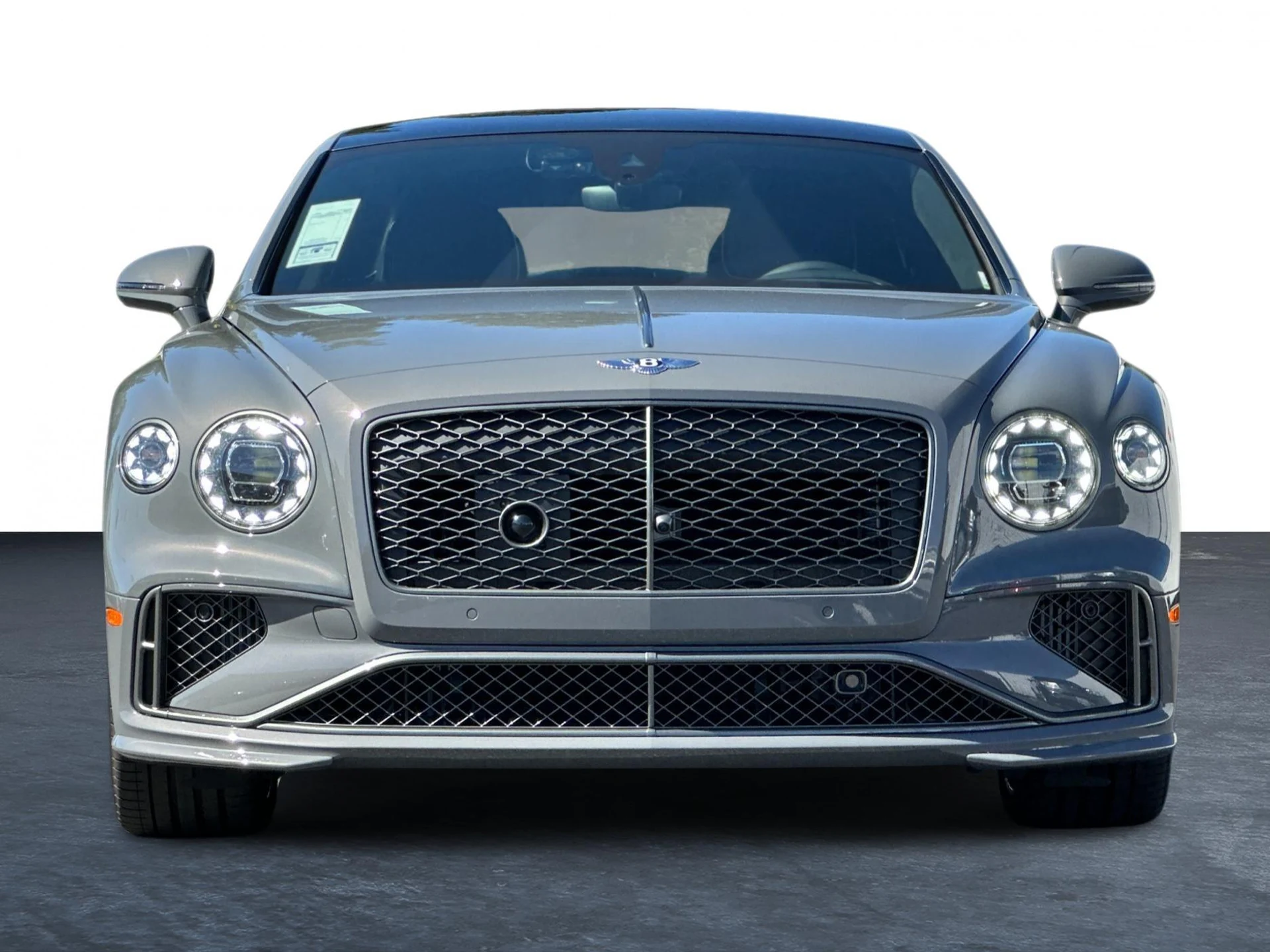 mph011_3451108854_New_2025_Bentley_Flying_Spur_Speed_1760604007_ecb5e7eed4