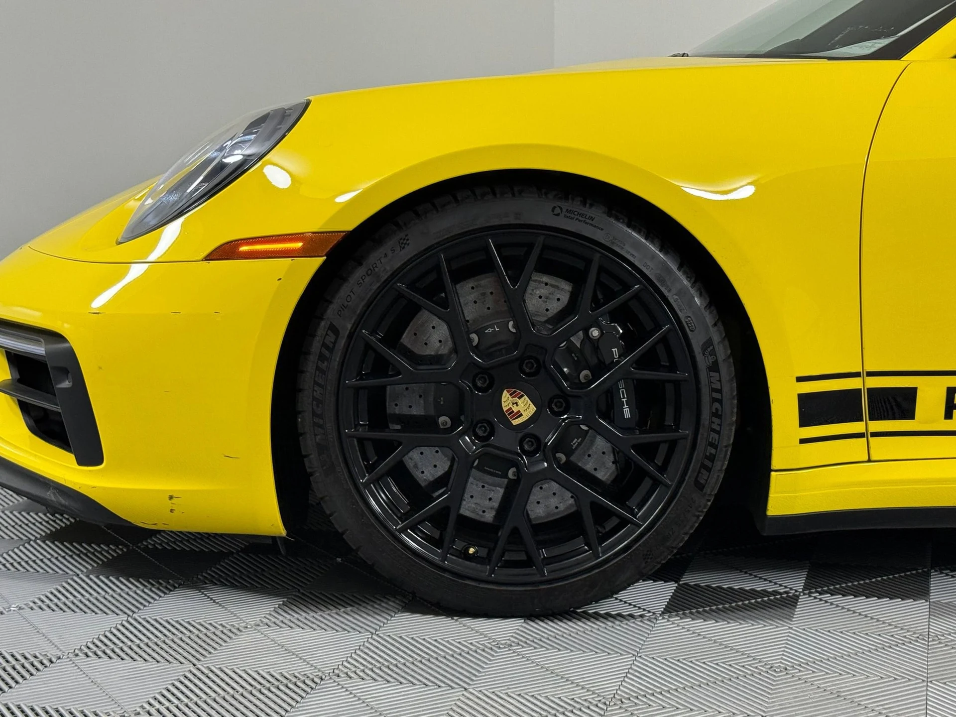 mph011_3457769430_0a66d385c802adee8cdebda9cf507690x_d7631309de