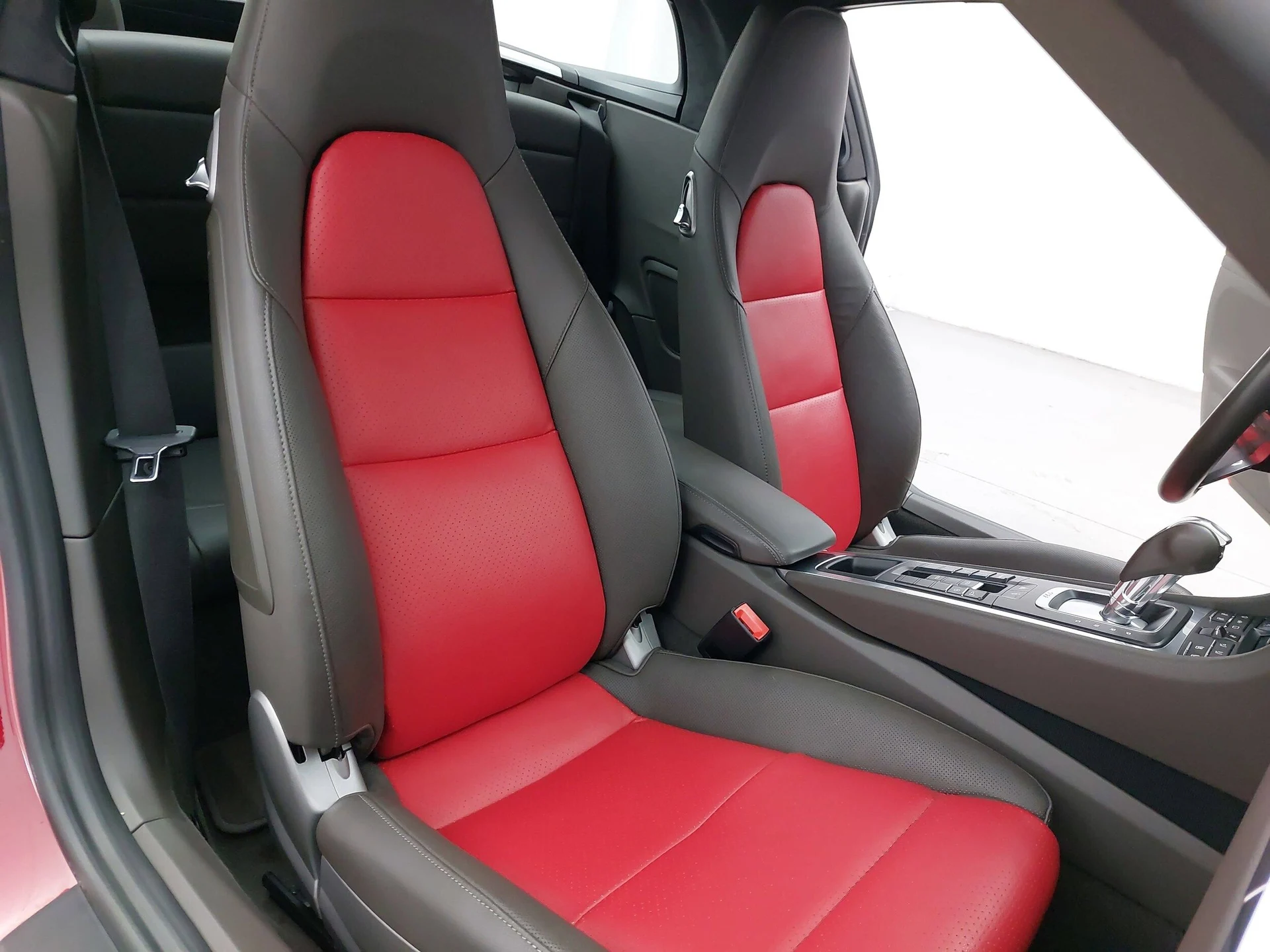 mph011_345908699_cf1d293a0e2b4d3d3f1ceb4f8f2db30ex_047c2b7ab9