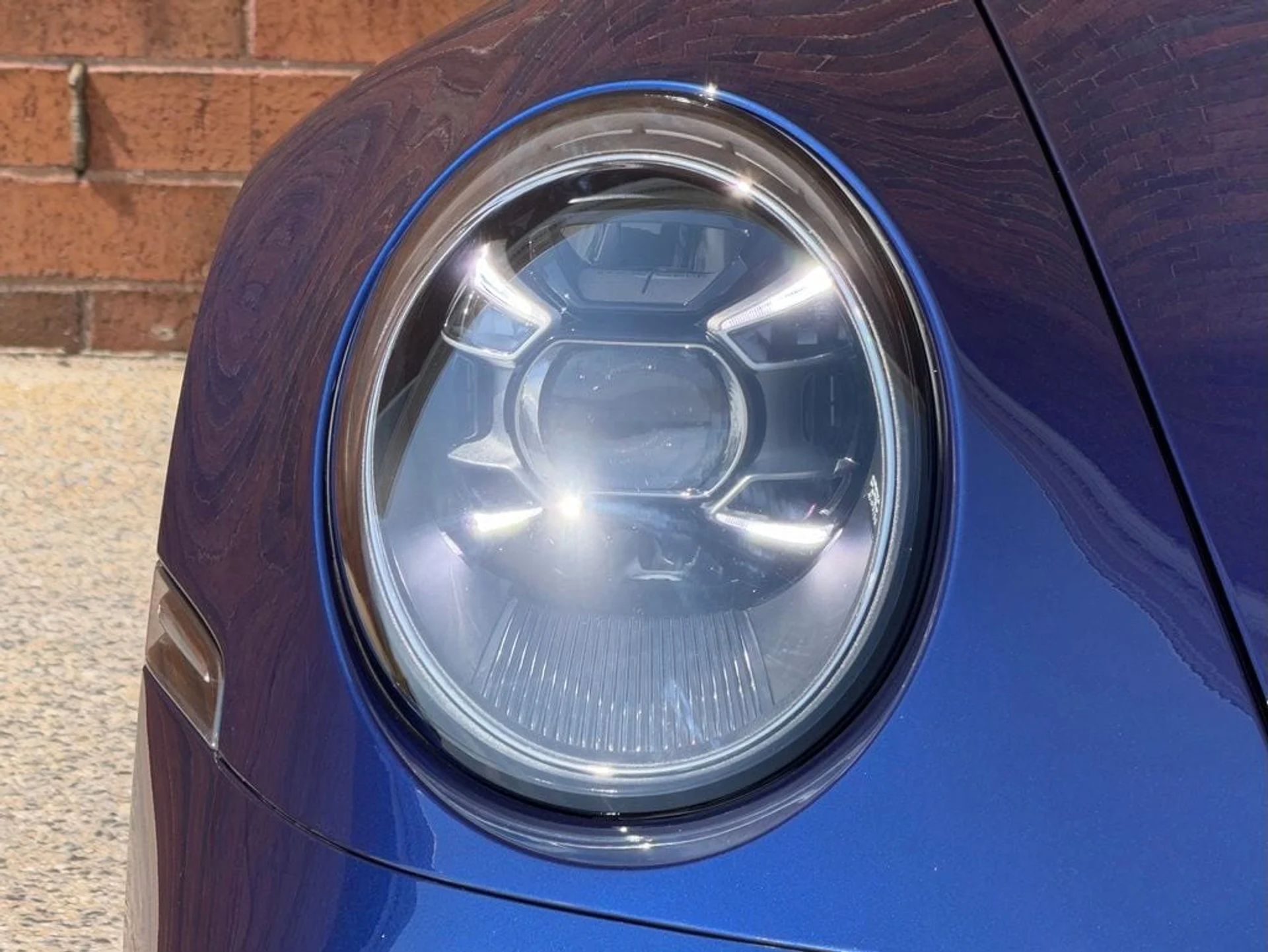 mph011_3462922369_9c5eb4593ab4093d7f61a2f1af79fdbcx_9850aad4f5