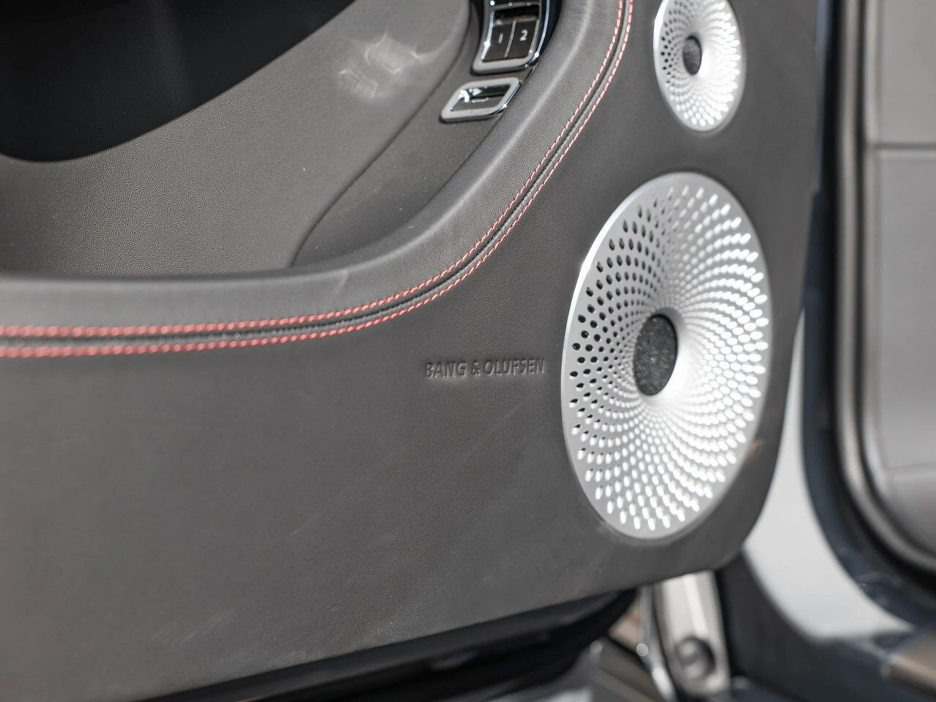 mph011_3468850991_128a68586e4a852a505fdac88acc988cx_5e714a9b67