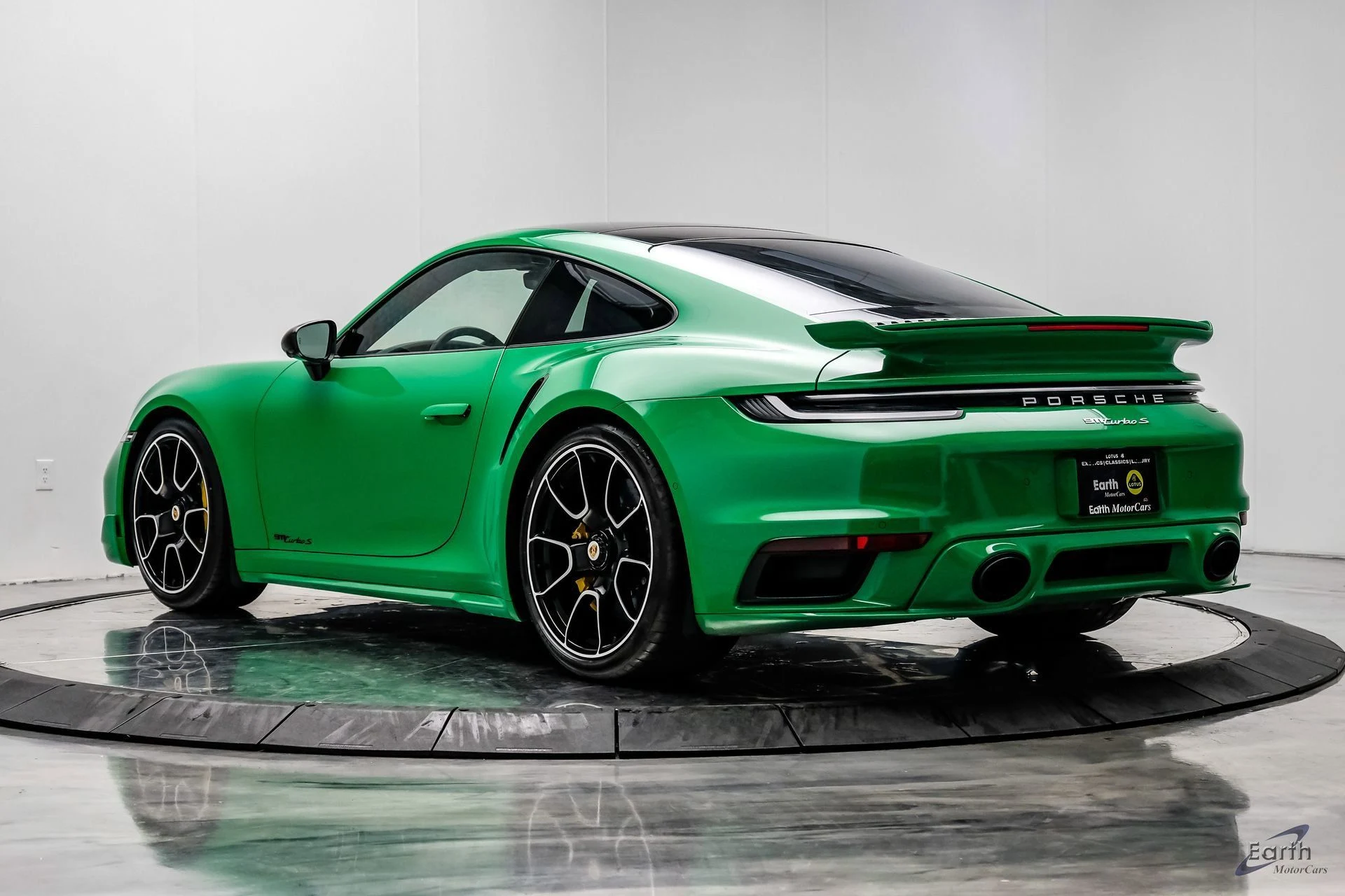 mph011_3470132786_fce6da2b60778afeca5b451133feedb1x_98d50a66c6