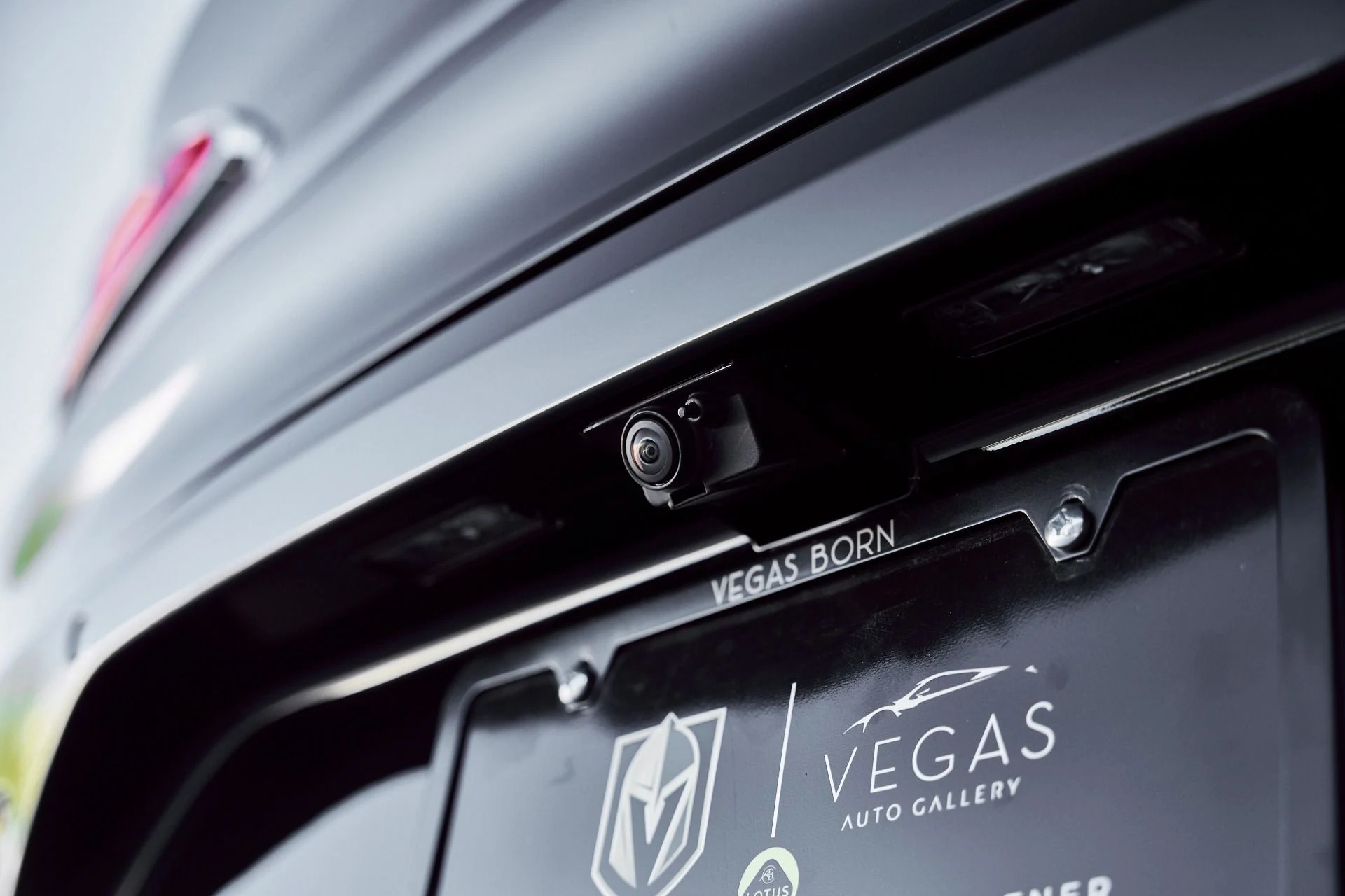 mph011_3477637249_Used_2023_Bentley_Bentayga_EWB_Azure_1773968850_7e4f1c44ec