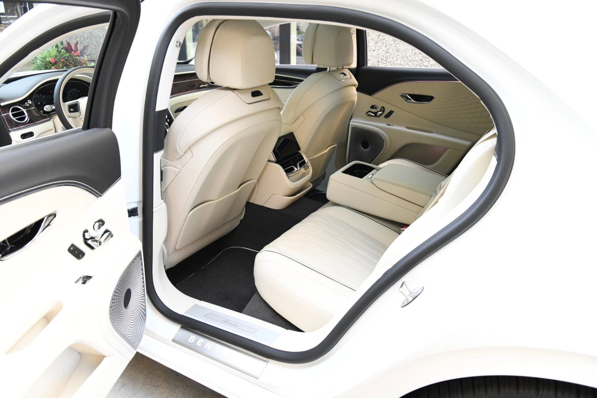 mph011_3486802927_a7a9ad0ca511cf1dd378484ffc33af59x_ab012b55bc