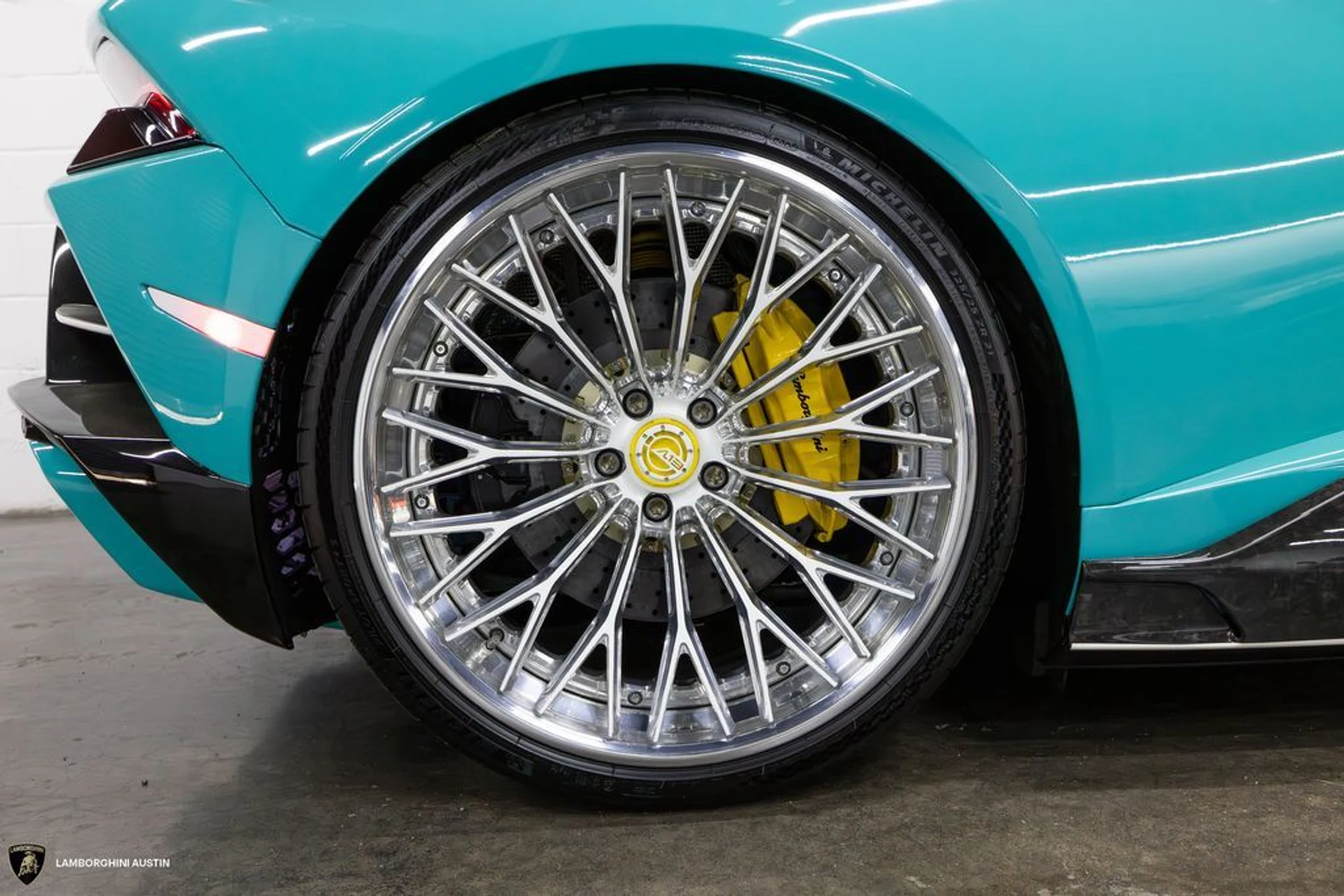 mph011_3500307189_c224ee1688d744f92f47afeec5318fadx_58159d28d0