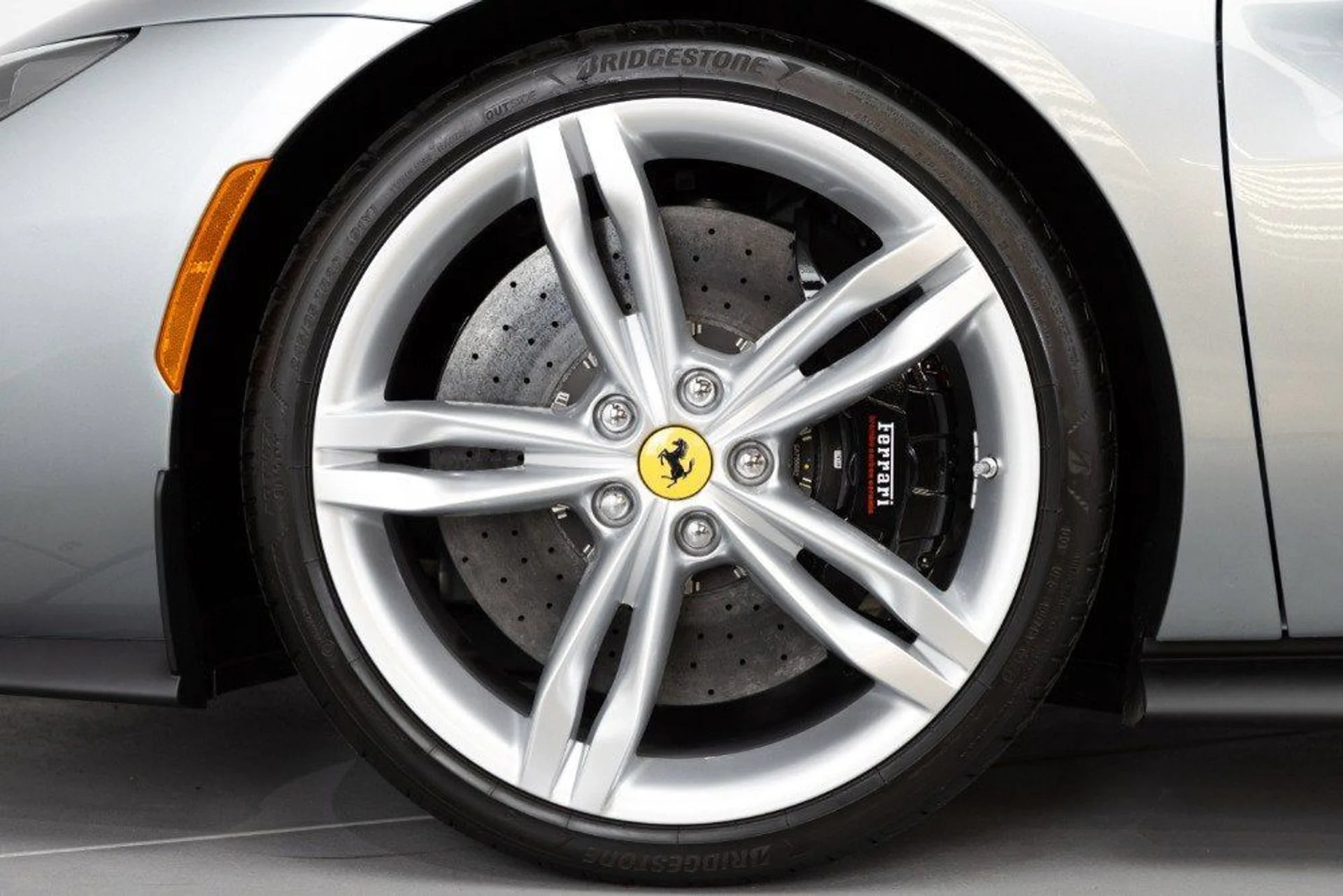 mph011_3501490861_54a15f60f5c3460c9bb9704251e2263a_4e9c4ba36b