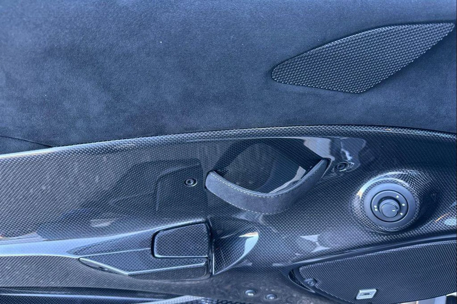 mph011_3503312568_G7bg4p0dg4_IE_Hz_Vtyrtd_Ft_DK_3_HQ_87551caf24