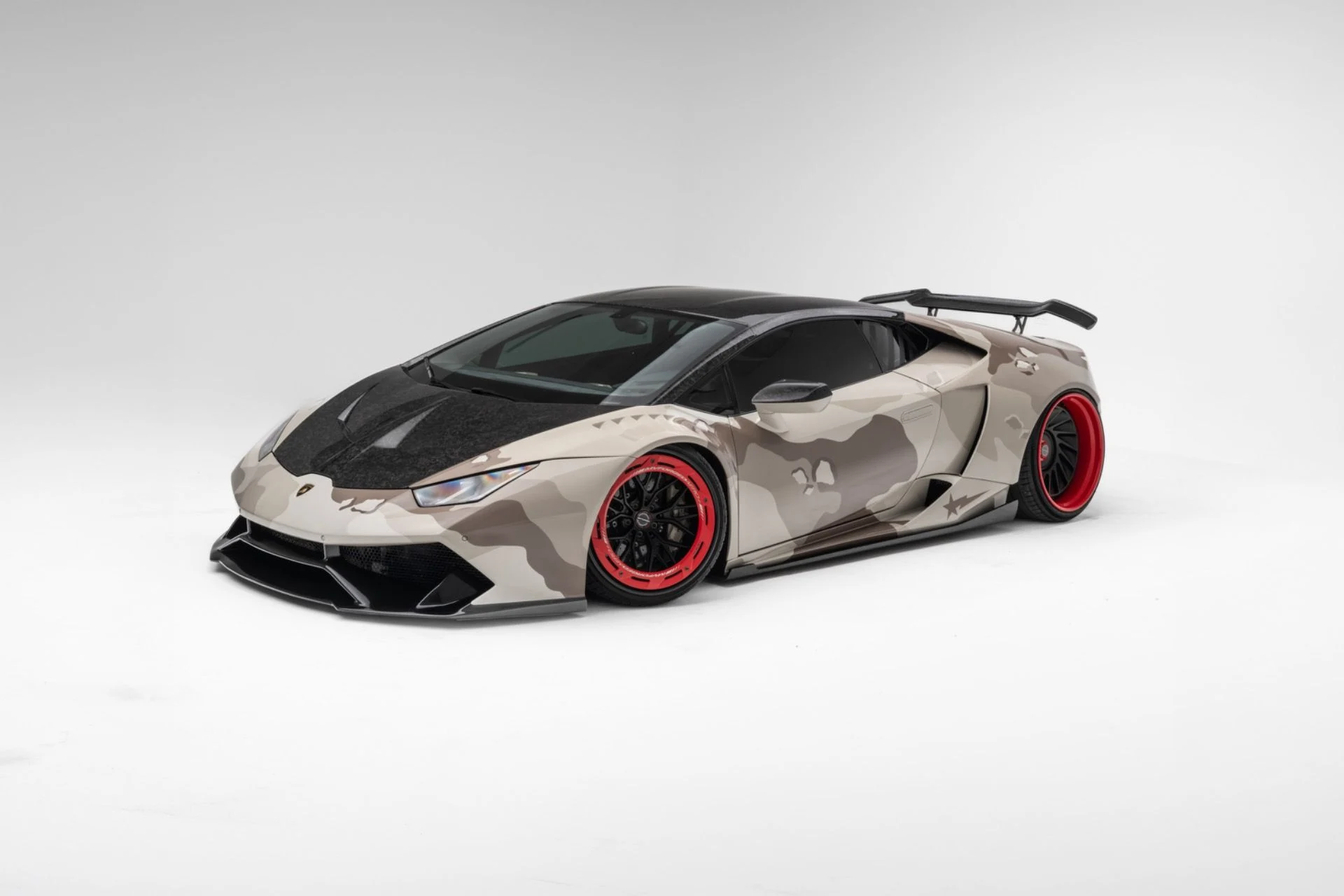 mph011_3504884614_Used_2015_Lamborghini_Huracan_LP_610_4_1777064626_5ab2f1bb8e