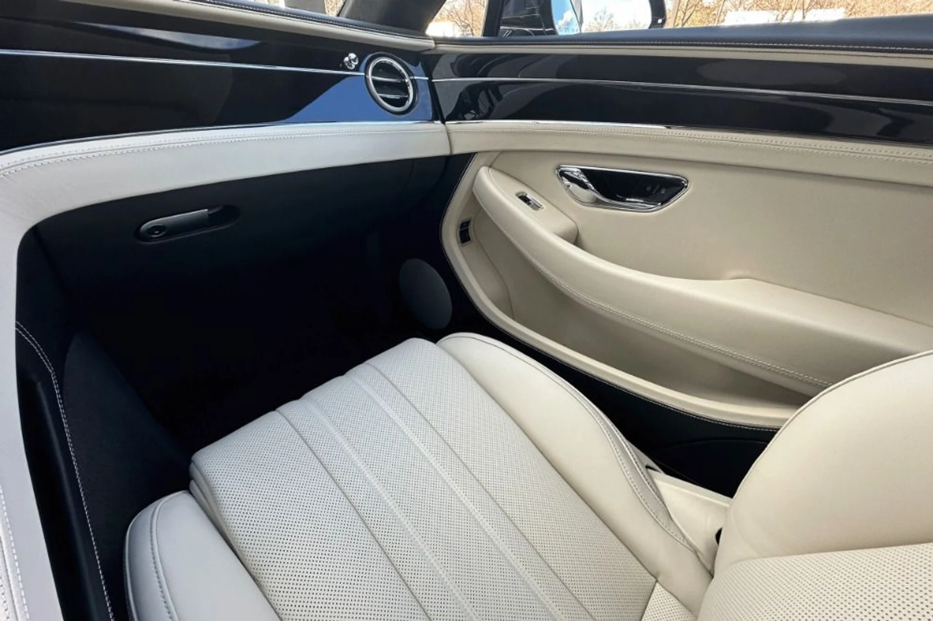 mph011_3508554922_New_2026_Bentley_Continental_GT_GT_1783502543_a0805a4b68