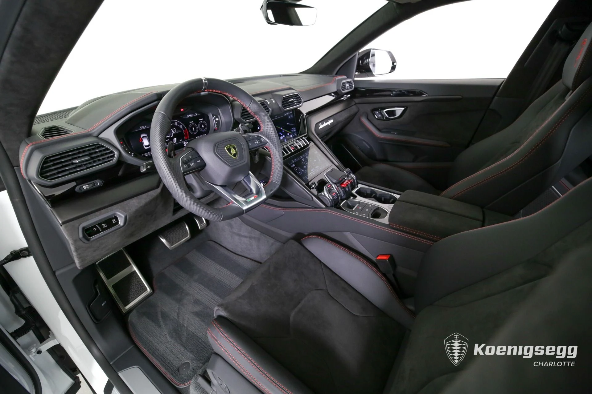 mph011_35108583_Used_2023_LAMBORGHINI_URUS_S_PEARL_CAPSULE_1720196278_4e42fbc80f