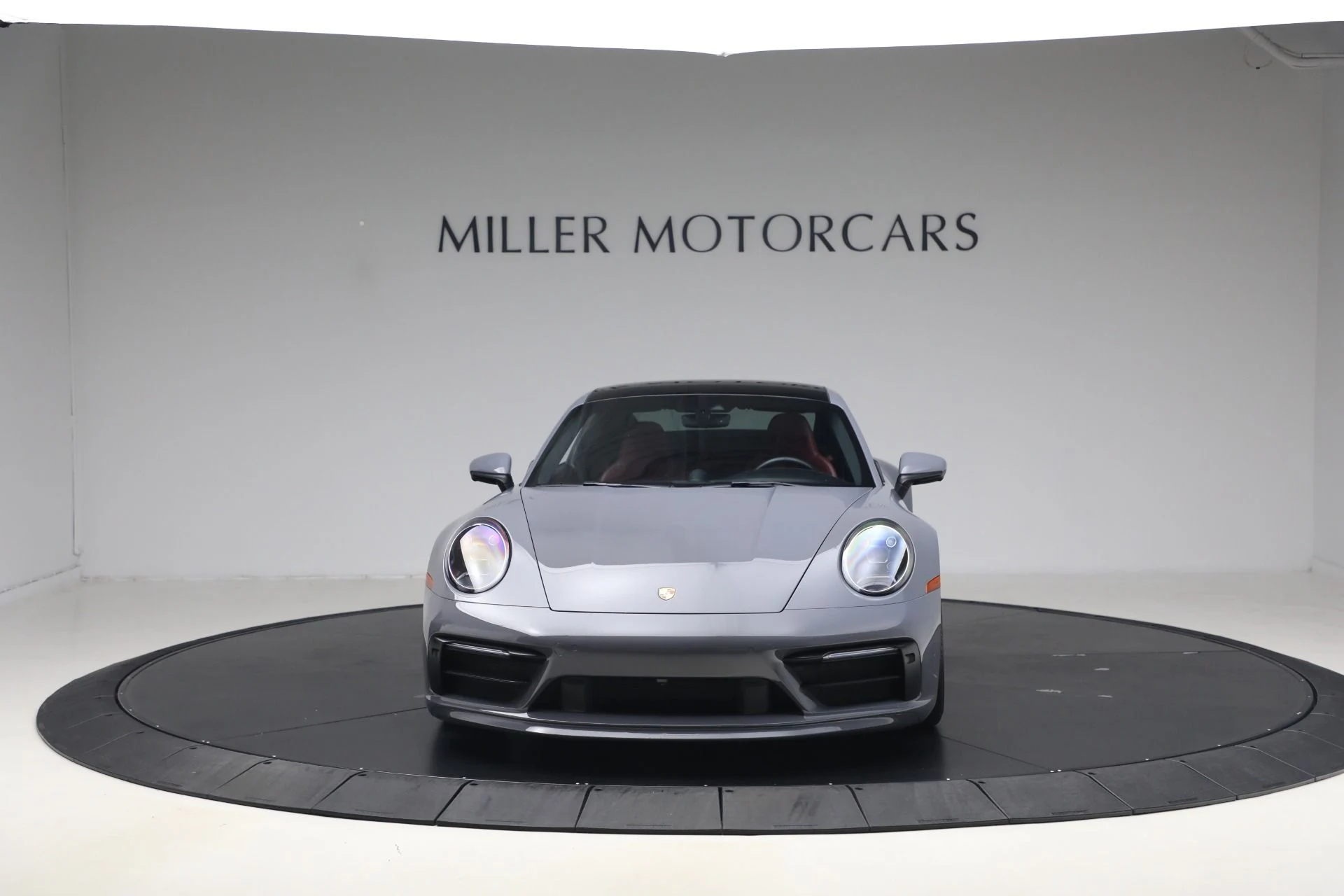 mph011_3516376553_Used_2021_Porsche_911_Carrera_S_1776709663_b0bb15427c