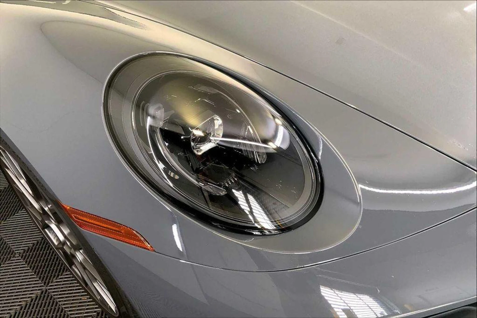 mph011_351770481_q_o_Rhg_Cw_E5m_Xfz_W3m_U_Hz_Xrzpz_Zs_8ee630c897