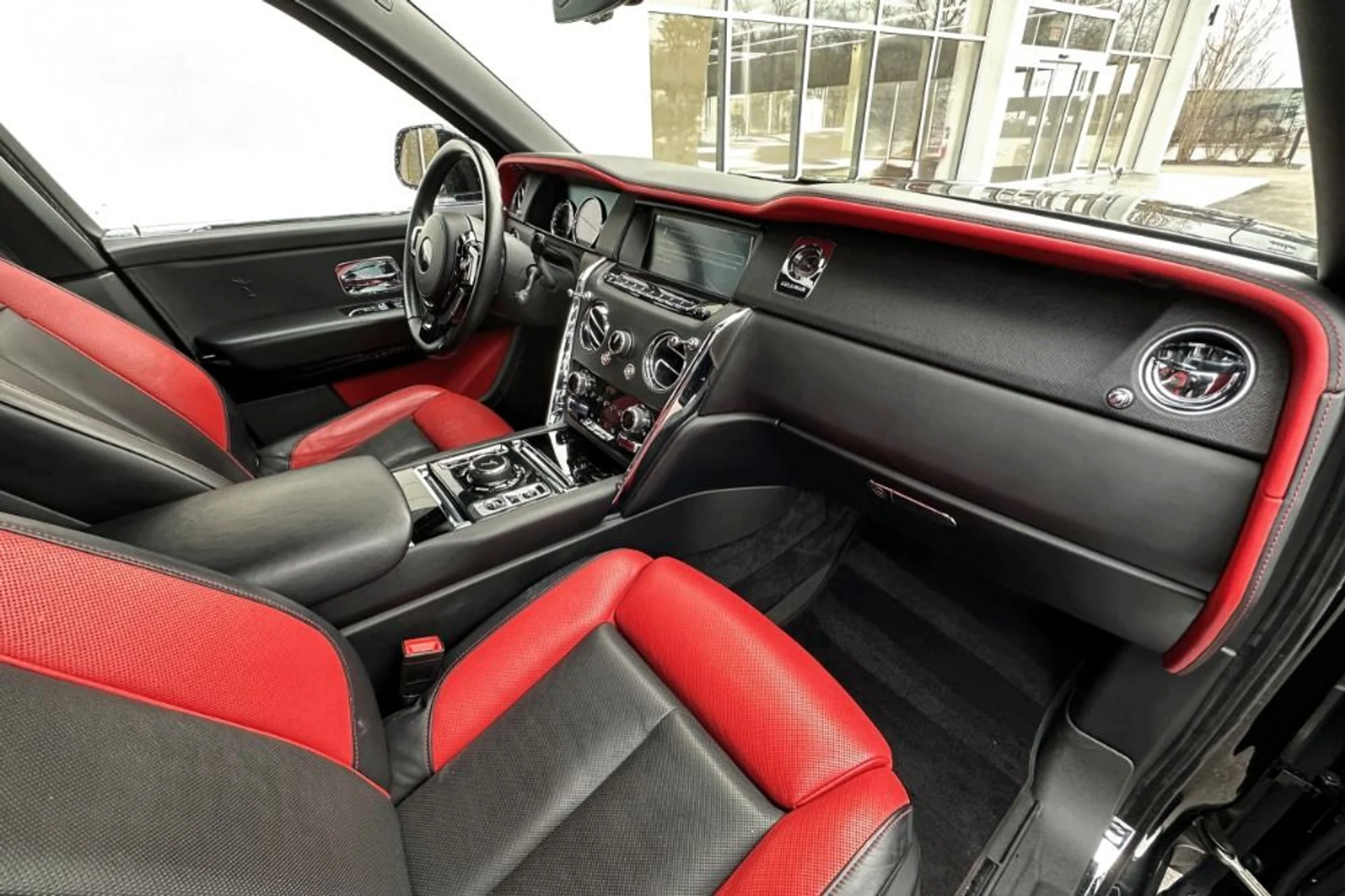 mph011_3522510846_Used_2020_Rolls_Royce_Cullinan_1768571704_af635c5509