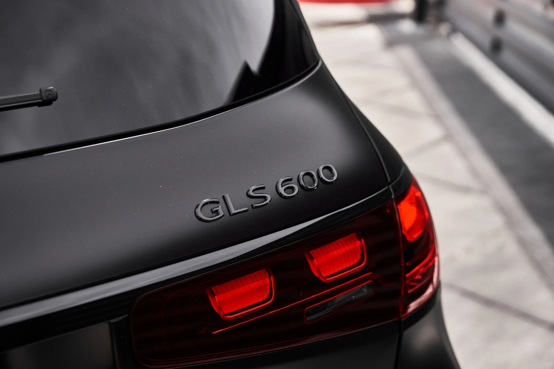 mph011_3523017900_Used_2024_Mercedes_Benz_GLS_Maybach_GLS_600_1776550562_ab7de32598